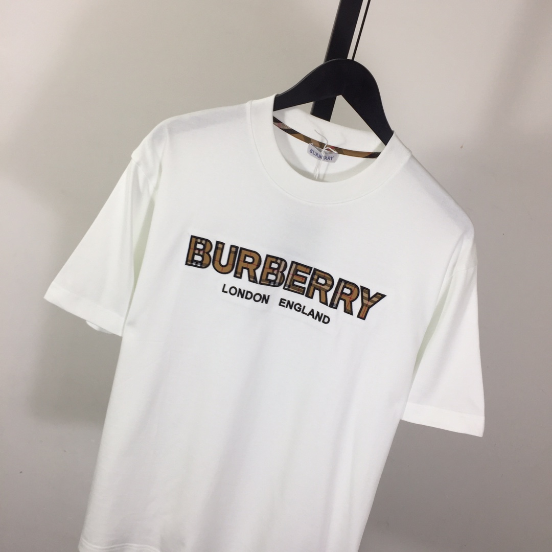 Burberry Cotton T-shirt - 