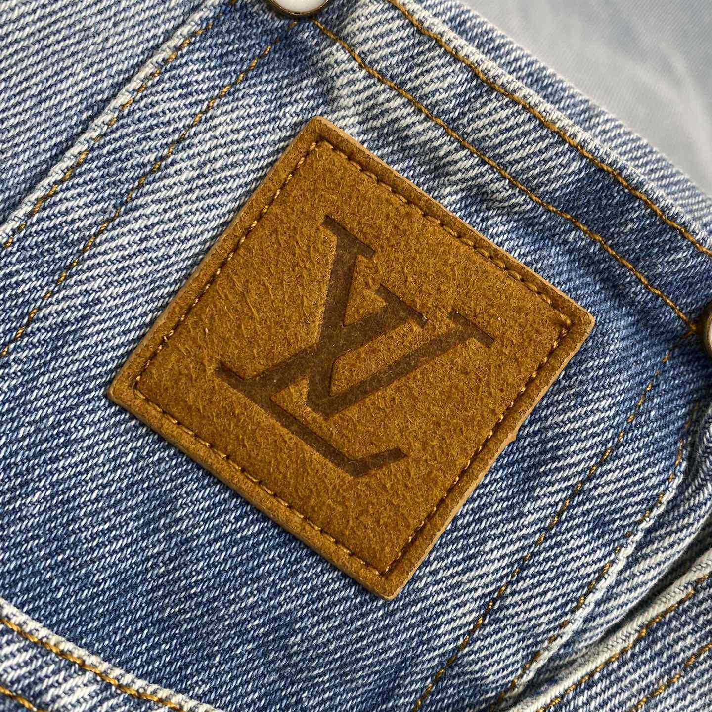 Louis Vuitton Wide Leg Fit Denim Pants  1AGIWK - 