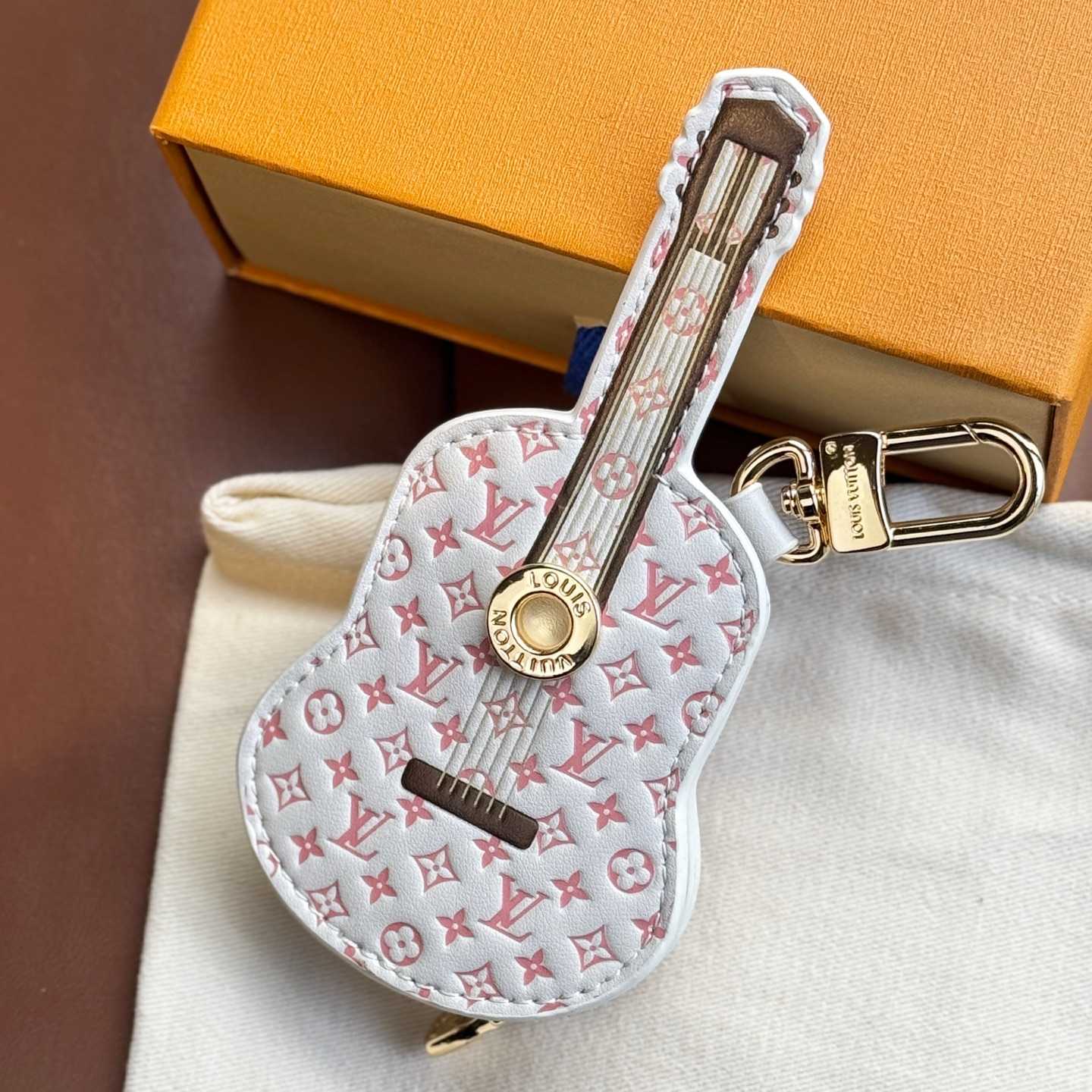 Louis Vuitton Guitar Pouch Bag Charm   M02032 - 