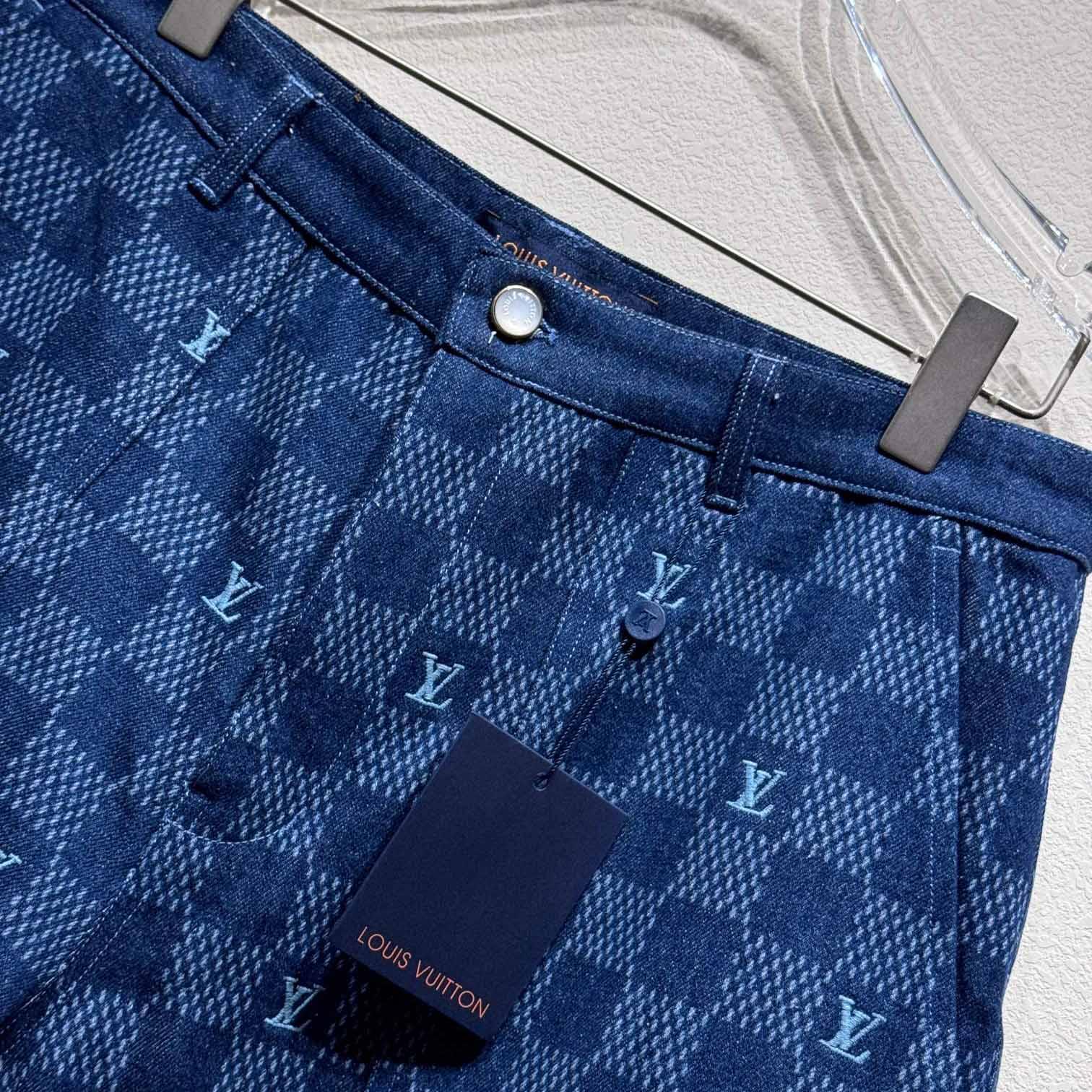 Louis Vuitton Embroidered Damier Denim Shorts  1AFVO5 - 