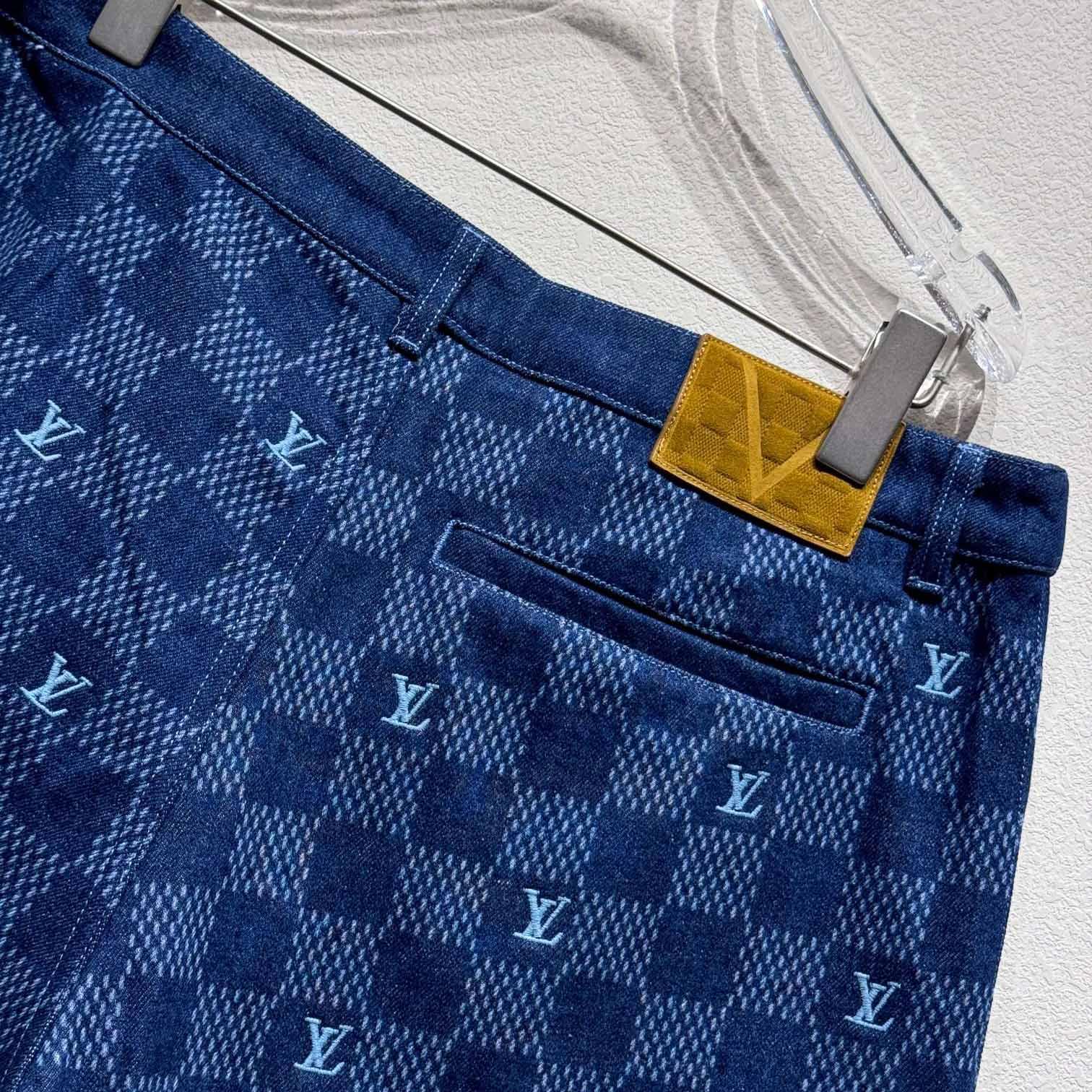 Louis Vuitton Embroidered Damier Denim Shorts  1AFVO5 - 