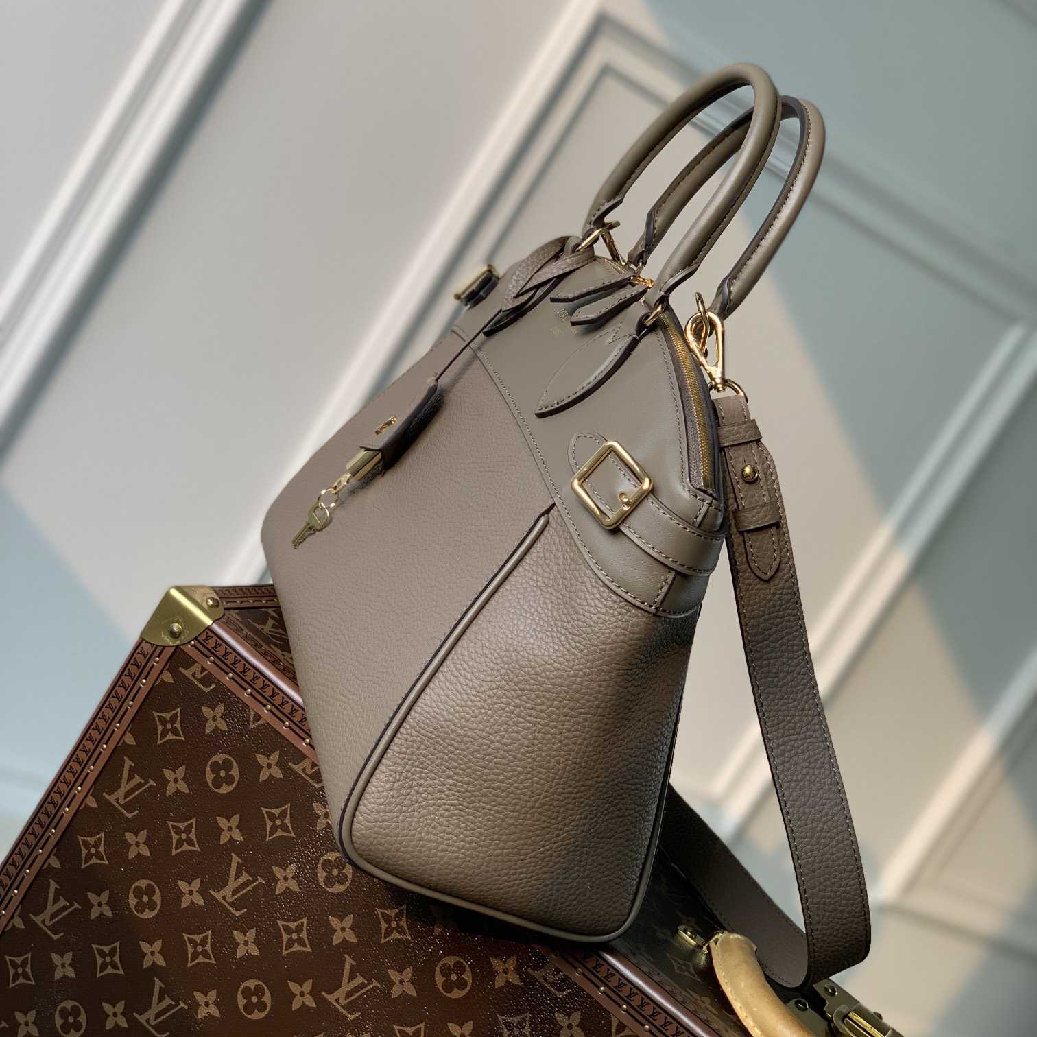 Louis Vuitton Vendôme MM  M22927 - 