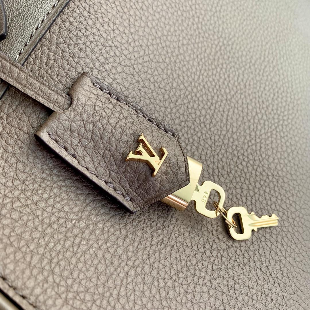 Louis Vuitton Vendôme MM  M22927 - 