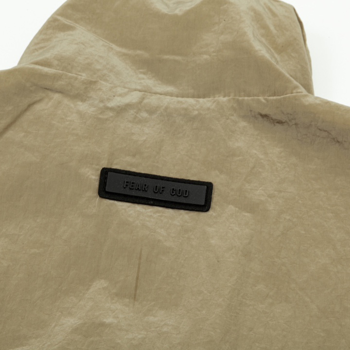 Fear of God Essentials Crinkle Nylon Half Zip Short-Sleeve Shirt - 
