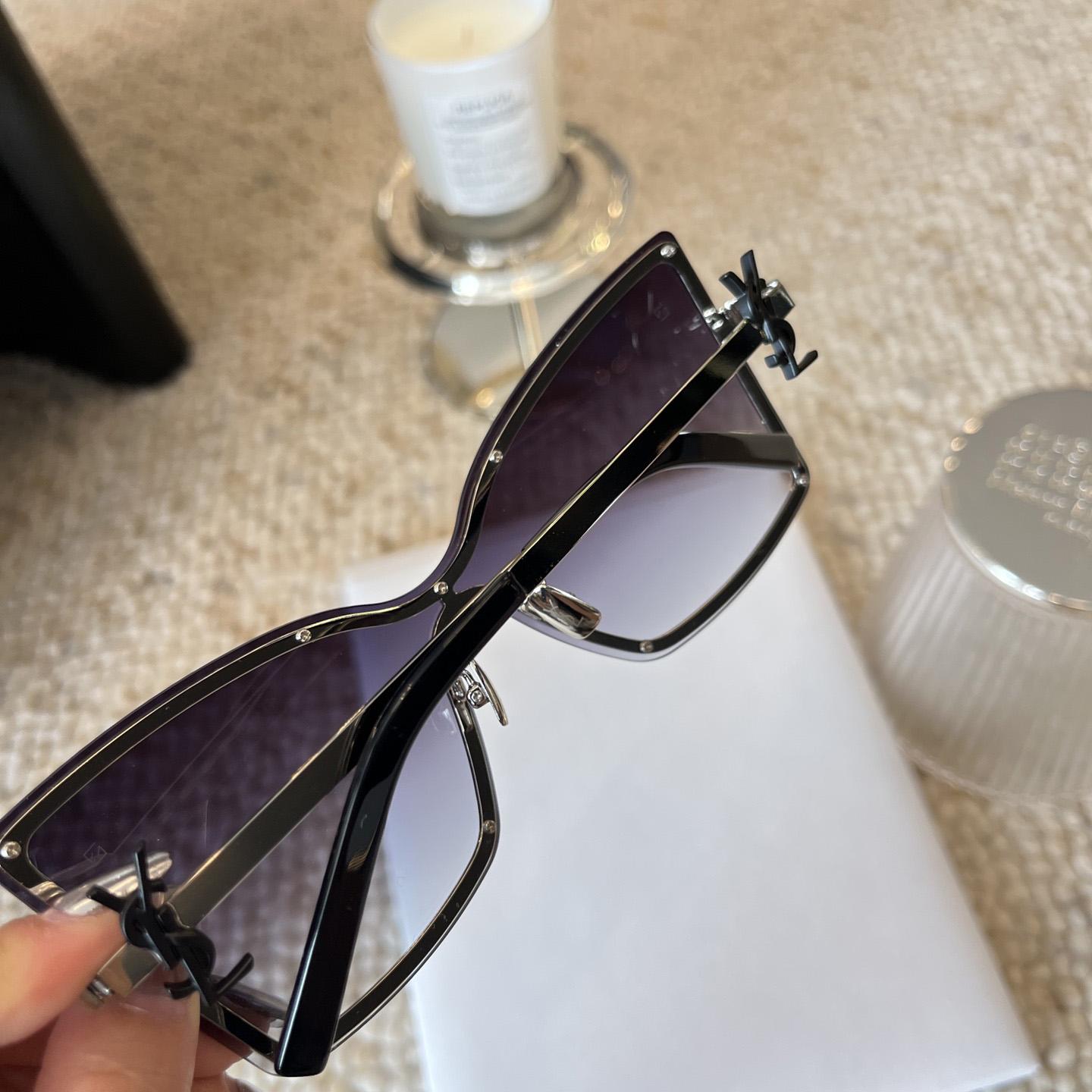 Saint Laurent SL M121F Sunglasses   - 