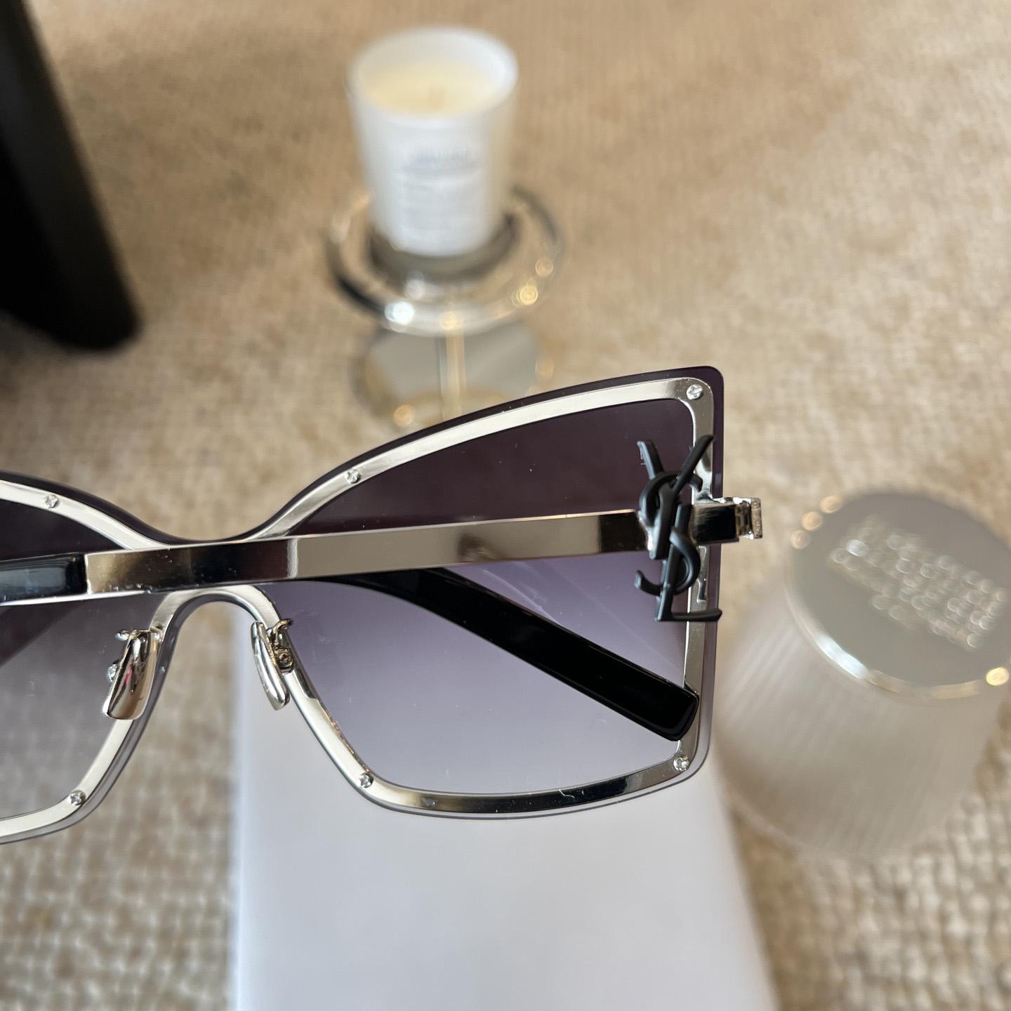 Saint Laurent SL M121F Sunglasses   - 