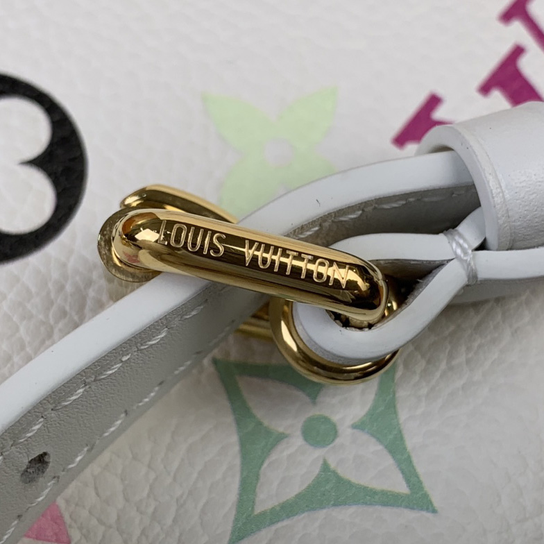 Louis Vuitton LV x TM Side Trunk MM  M14046 - 