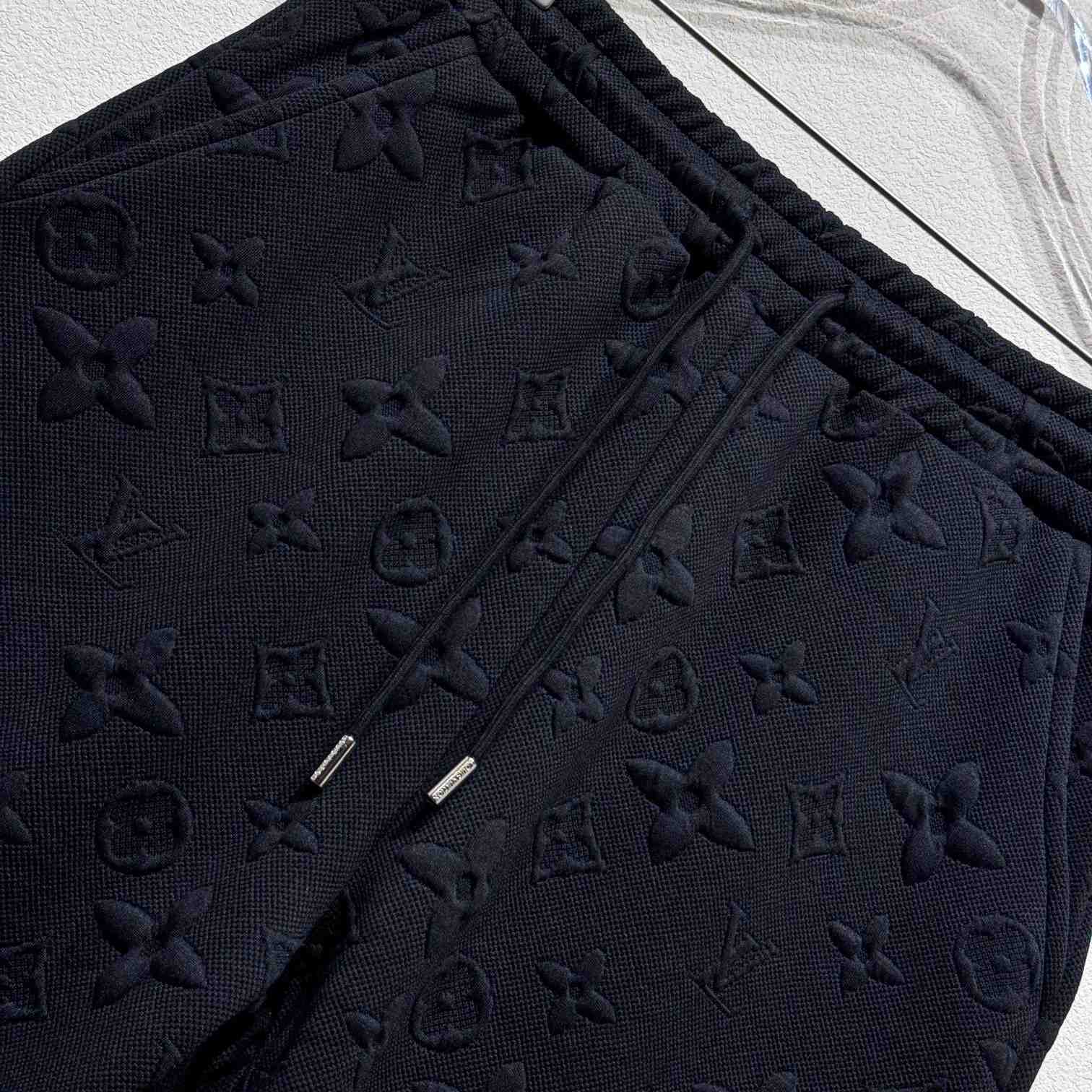 Louis Vuitton Monogram Shorts - 