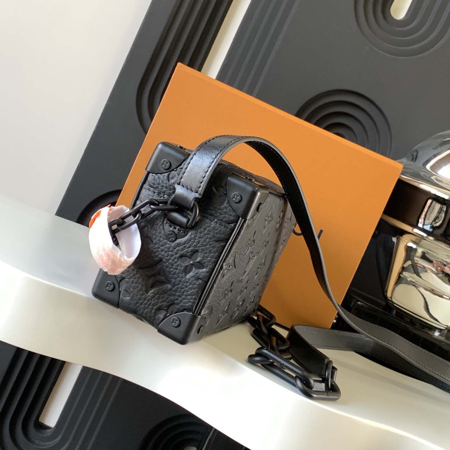 Louis Vuitton Mini Soft Trunk   M55702 - DesignerGu