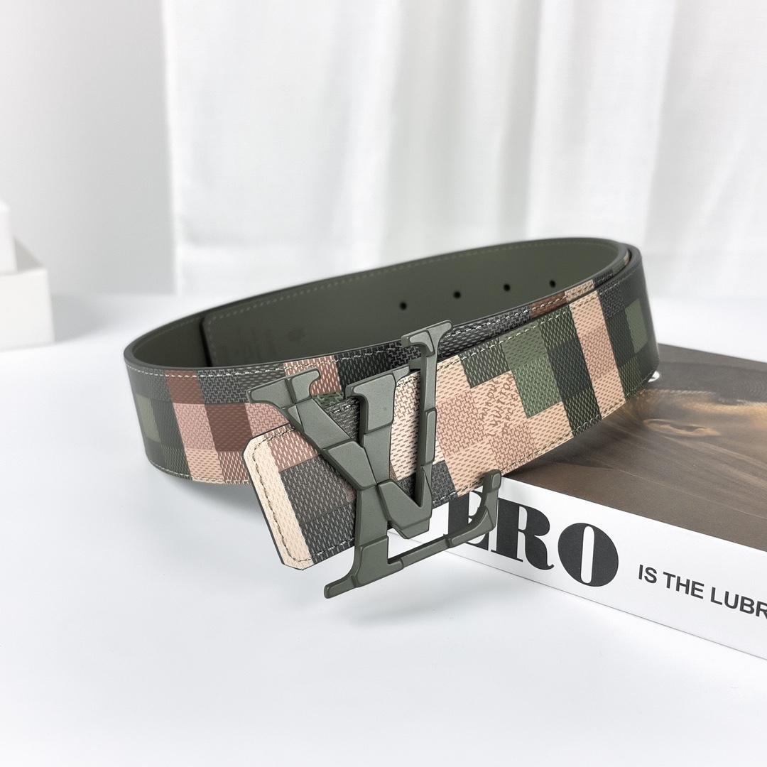 Louis Vuitton LV Mega Pixel 40mm Reversible Belt - 