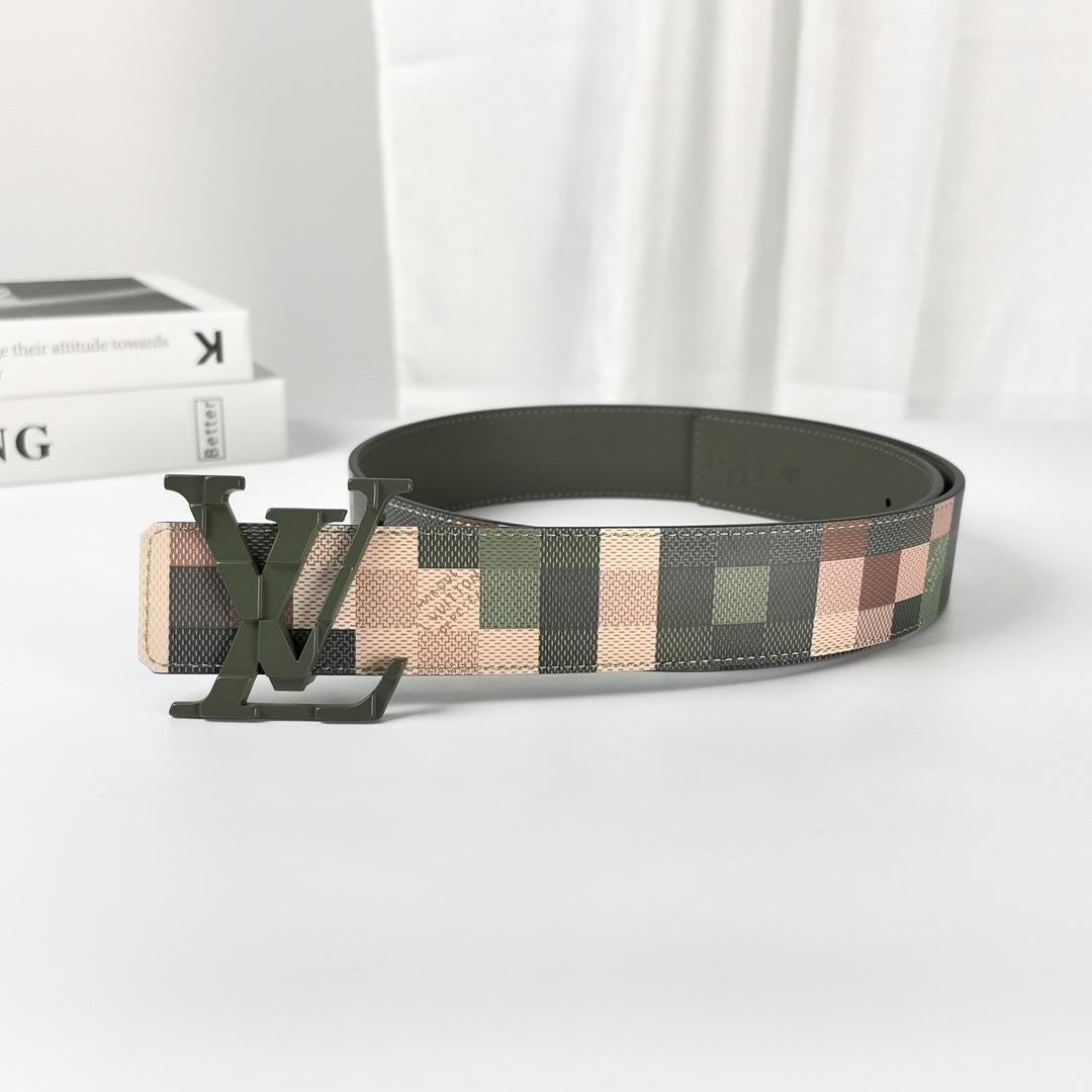 Louis Vuitton LV Mega Pixel 40mm Reversible Belt - 
