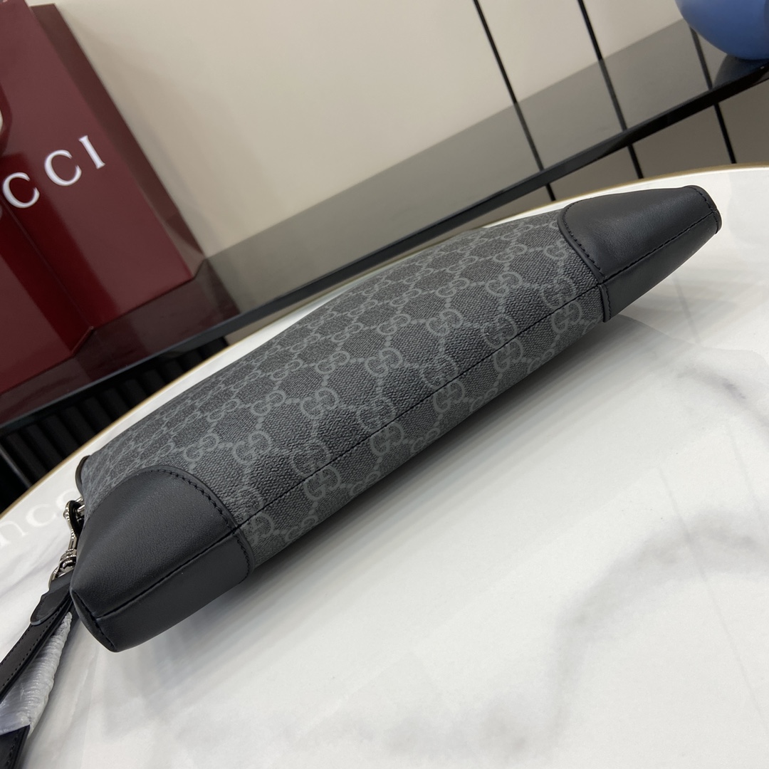 Gucci GG Emblem Small Business Case - 