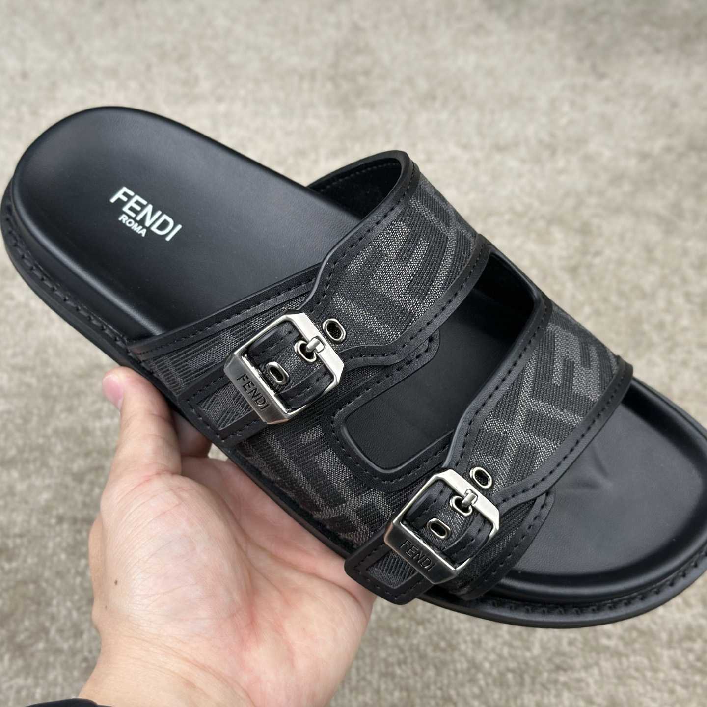 Fendi Feel Sandals  - 