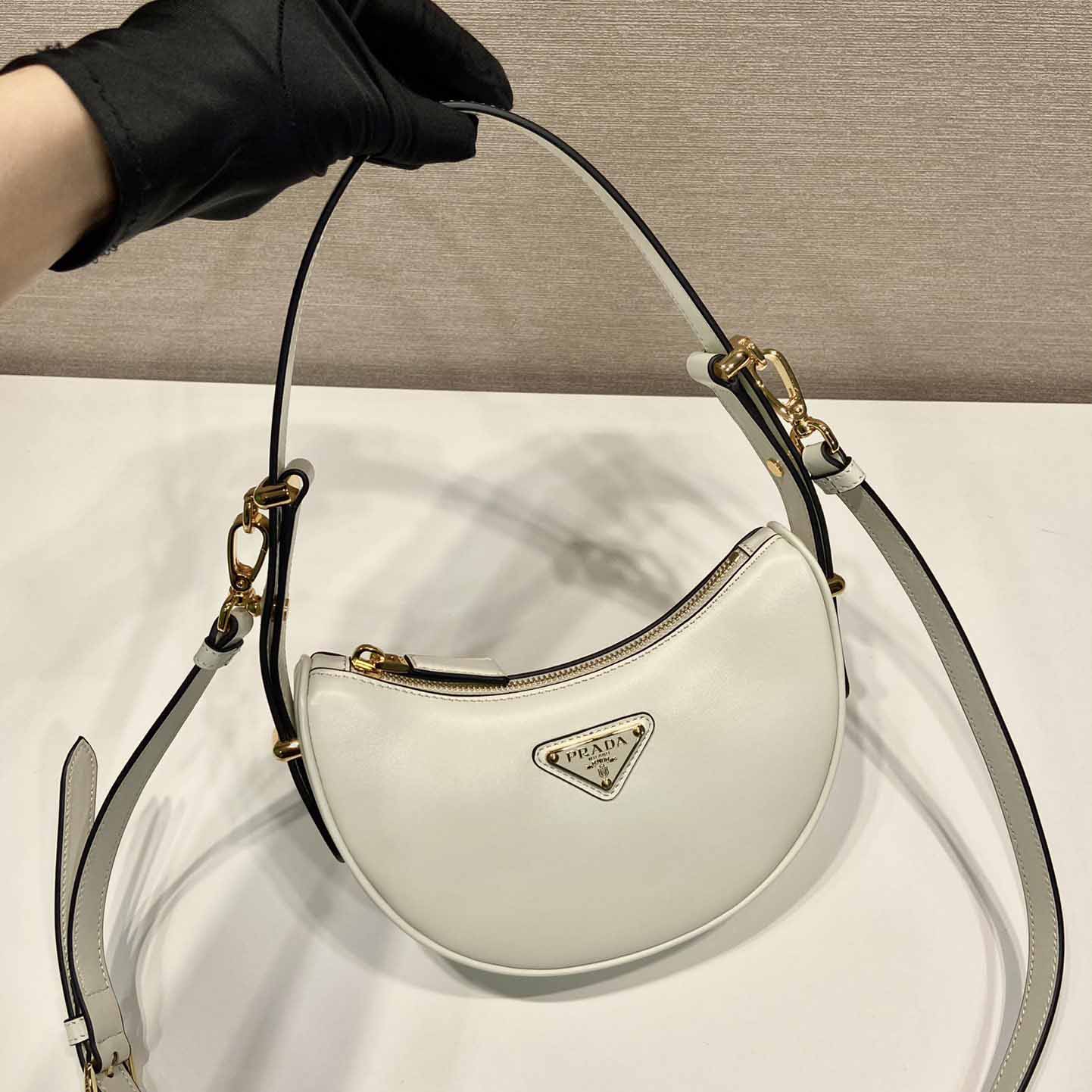 Prada Arqué Small Leather Shoulder Bag - 
