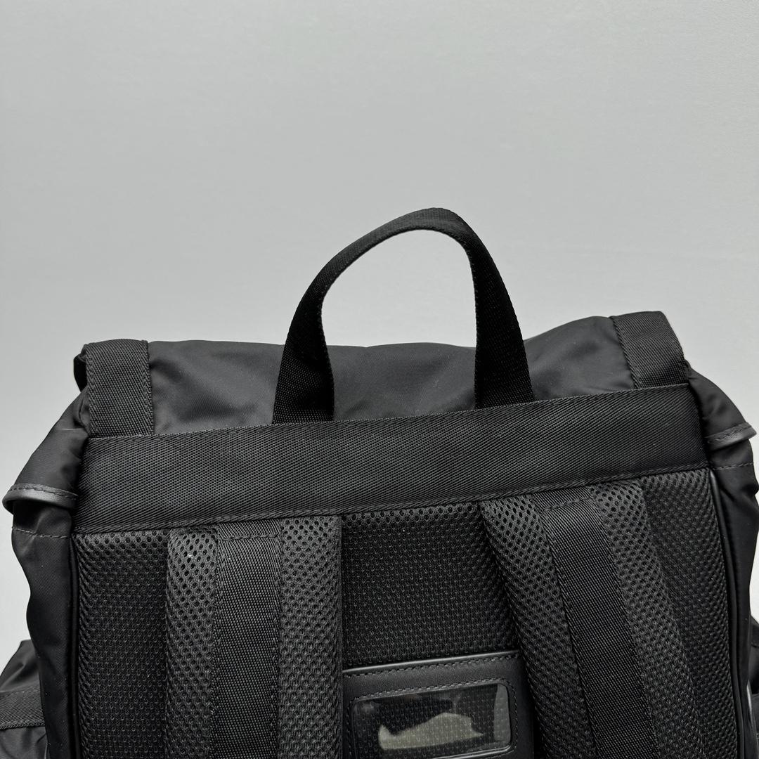 Maison Margiela Black High Tech XL Backpack - 
