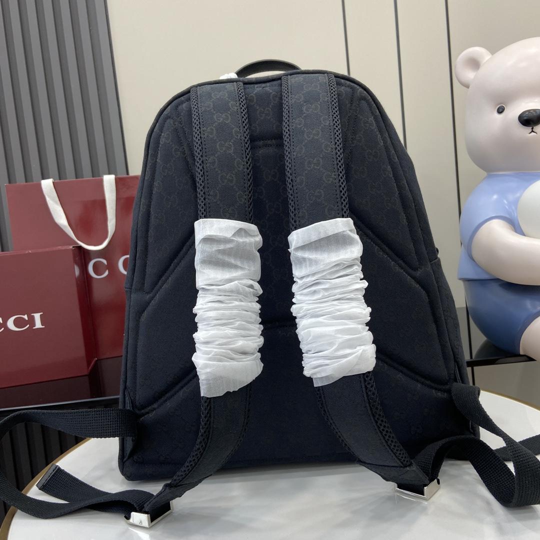Gucci Medium GG Backpack With Web - 