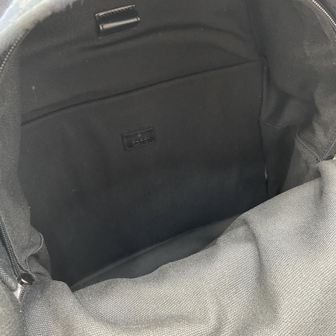 Gucci Medium GG Backpack With Web - 