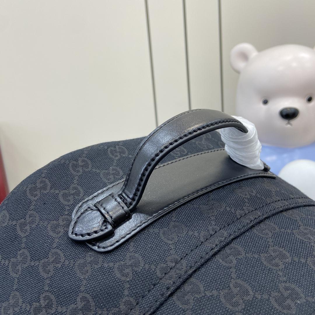 Gucci Medium GG Backpack With Web - 