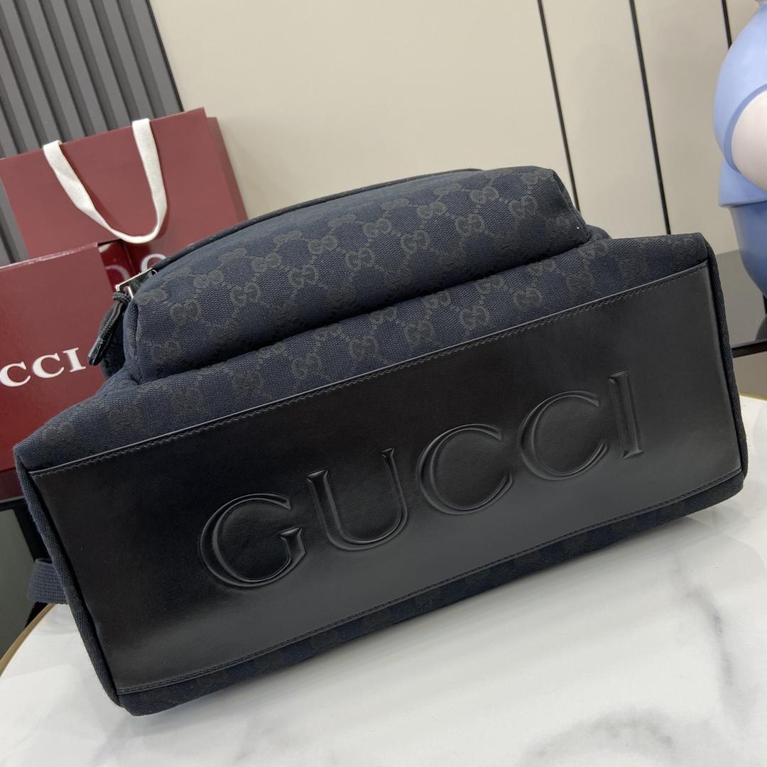 Gucci Medium GG Backpack With Web - 