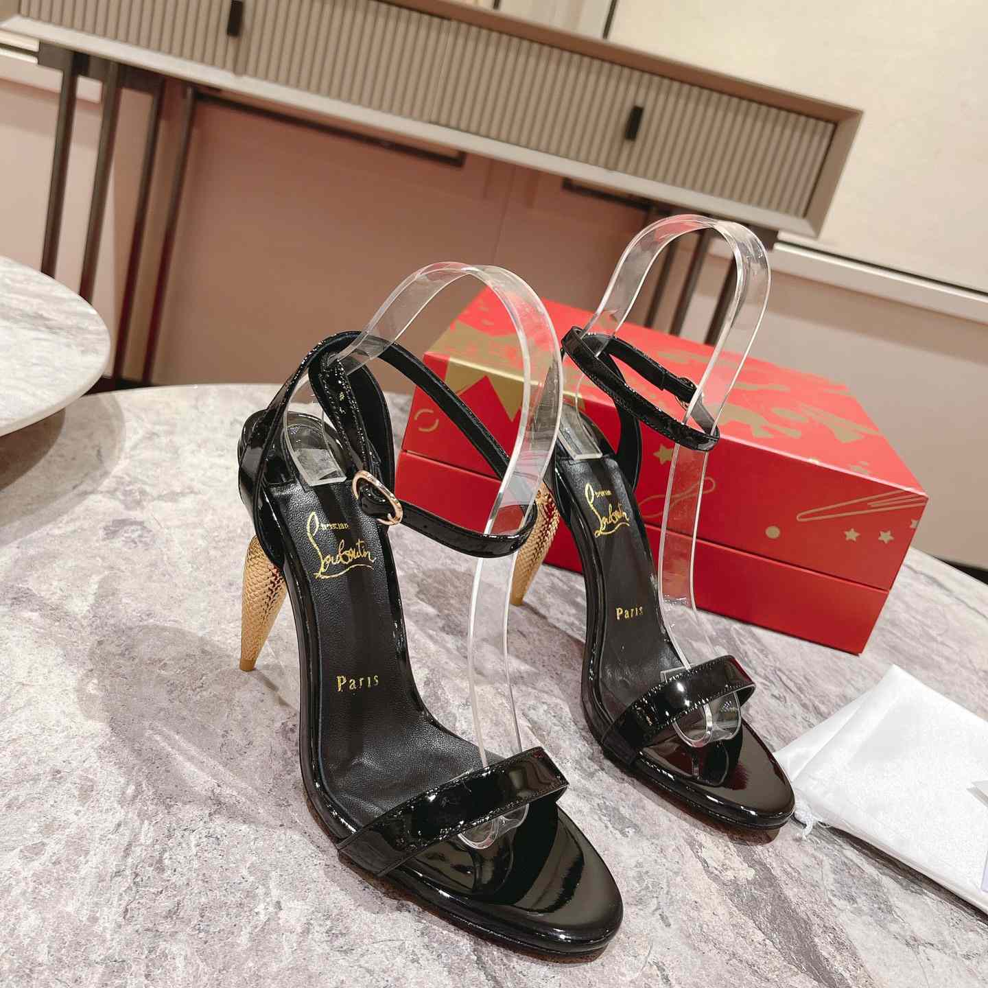 Christian Louboutin Patent Galva Lipqueen 100 Sandals - 