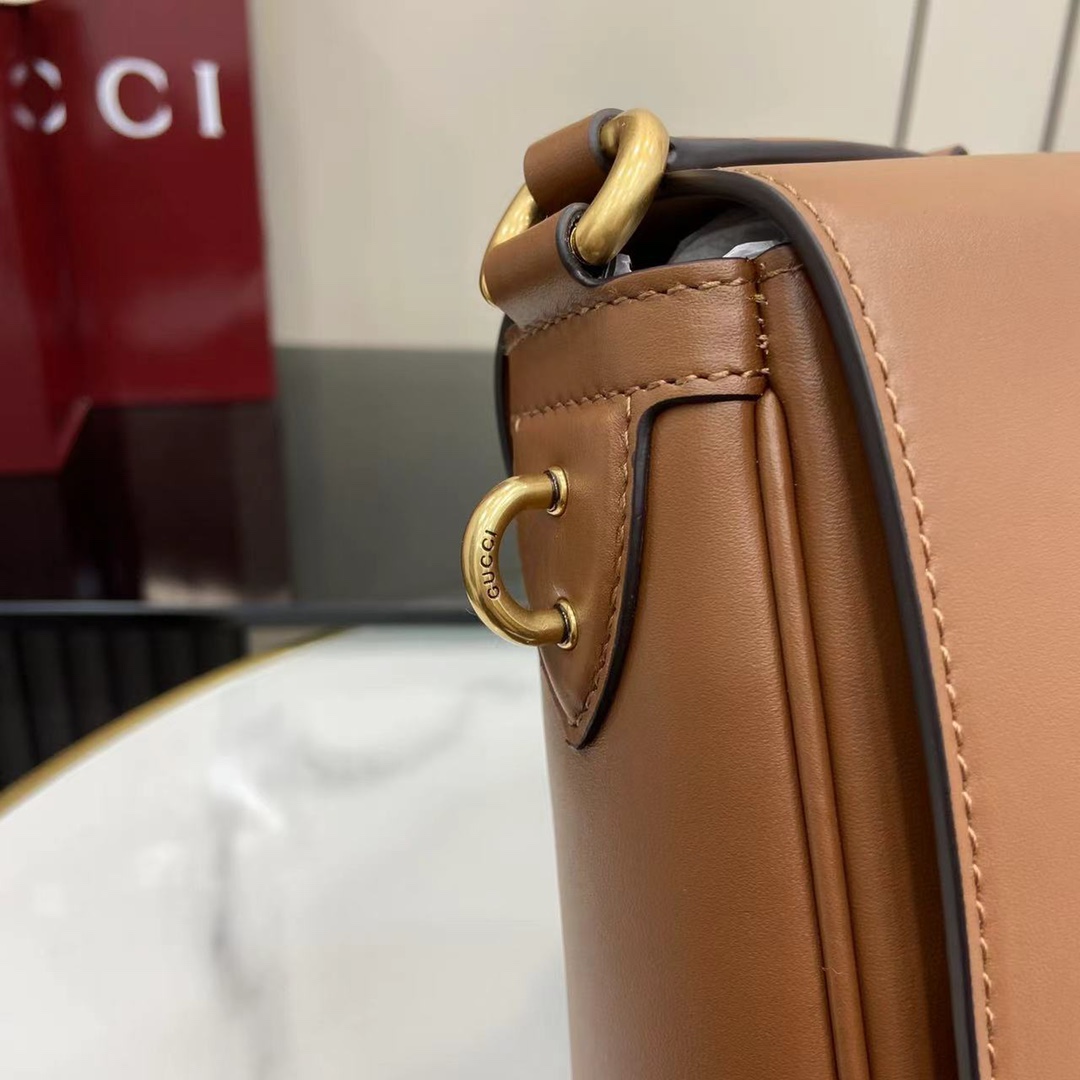 Gucci GG Emblem Medium Crossbody Bag - DesignerGu