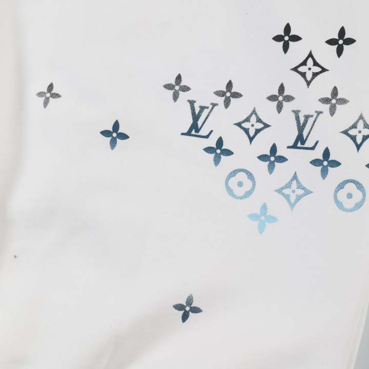 Louis Vuitton Monogram Sweatshirt - DesignerGu