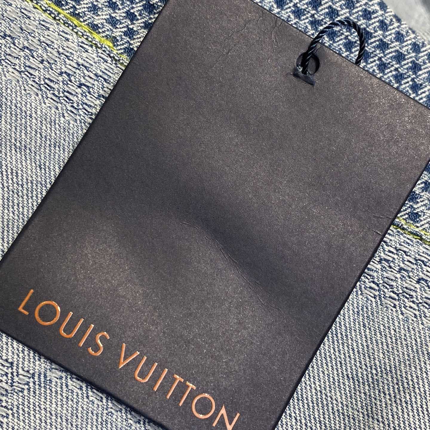 Louis Vuitton Damier Short-Sleeved Chambray Shirt   - 