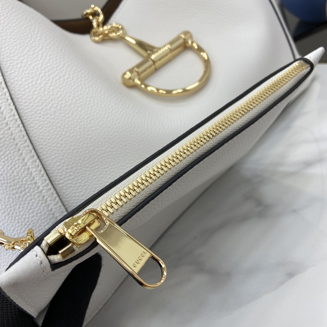 Gucci Softbit Maxi Shoulder Bag - DesignerGu