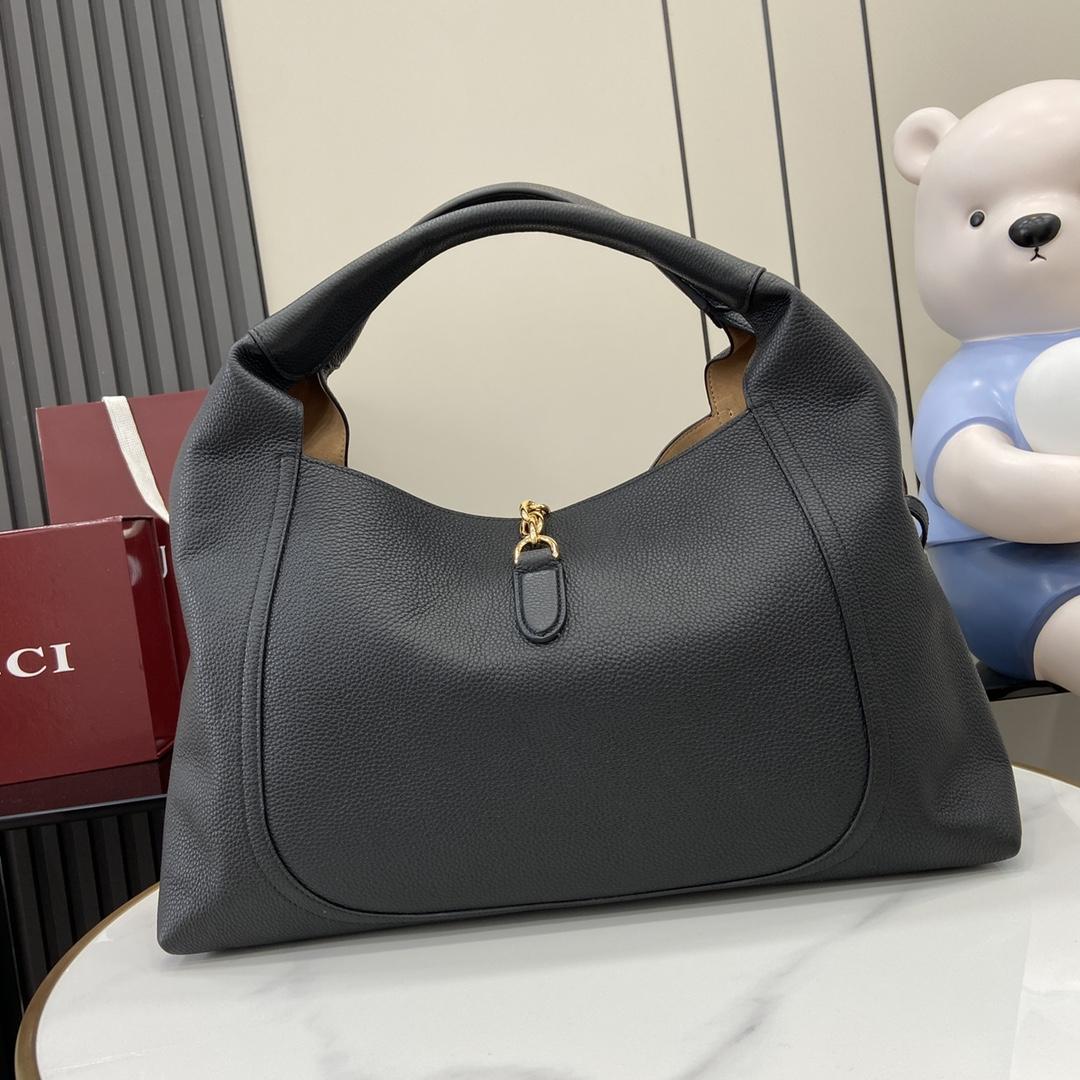 Gucci Softbit Maxi Shoulder Bag - DesignerGu