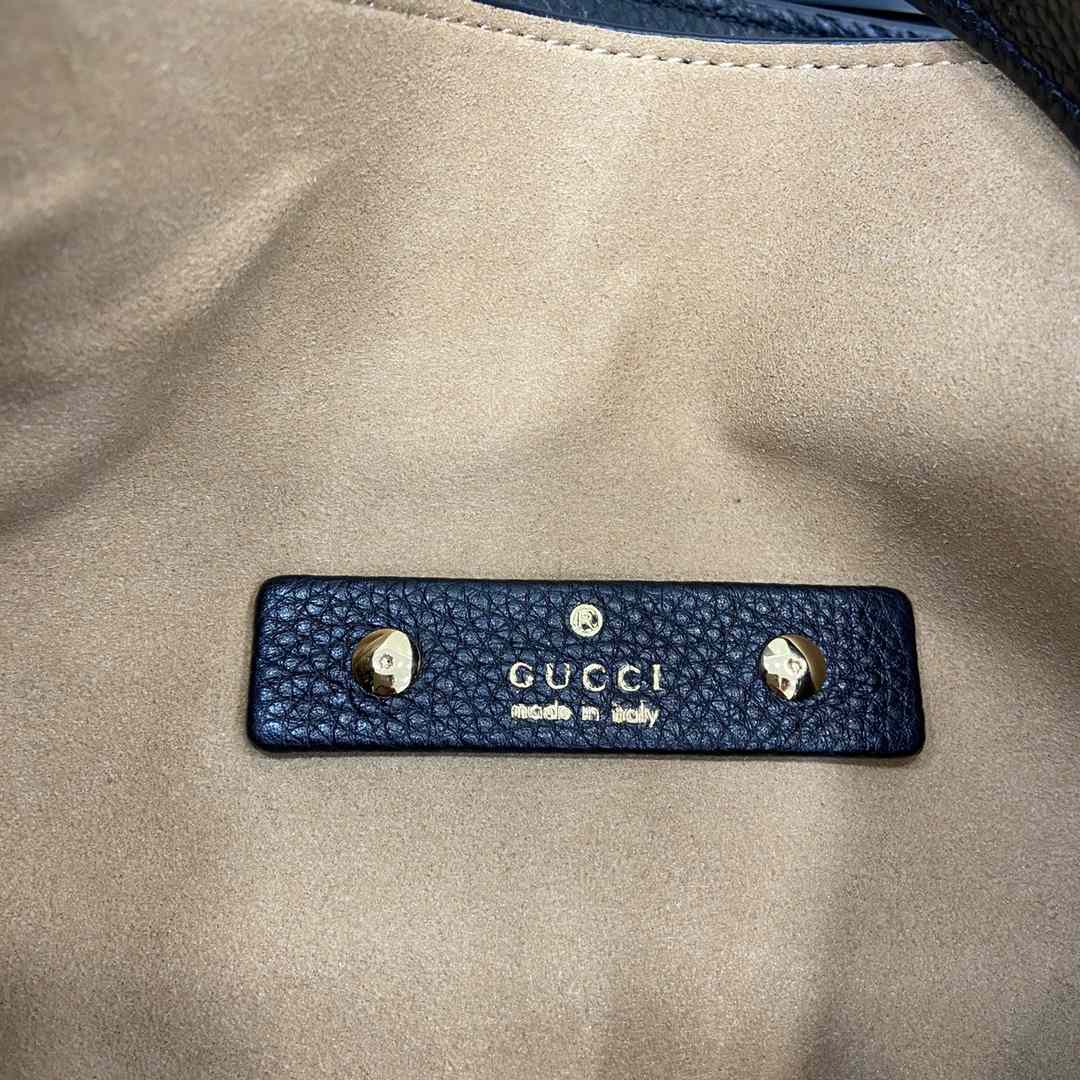 Gucci Softbit Maxi Shoulder Bag - DesignerGu