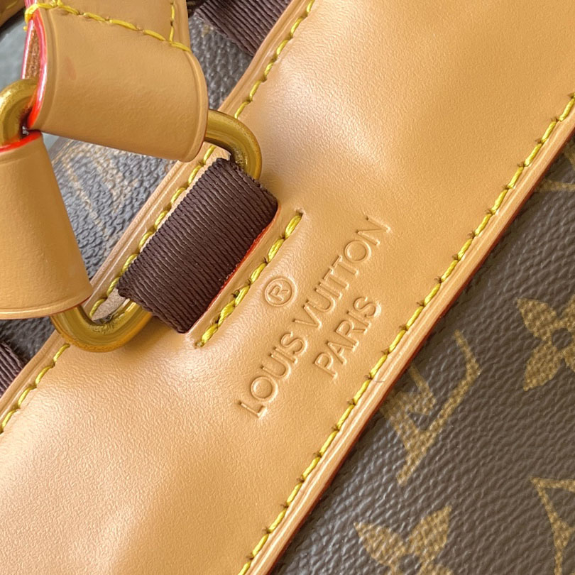 Louis Vuitton Christopher MM   M14038 - DesignerGu