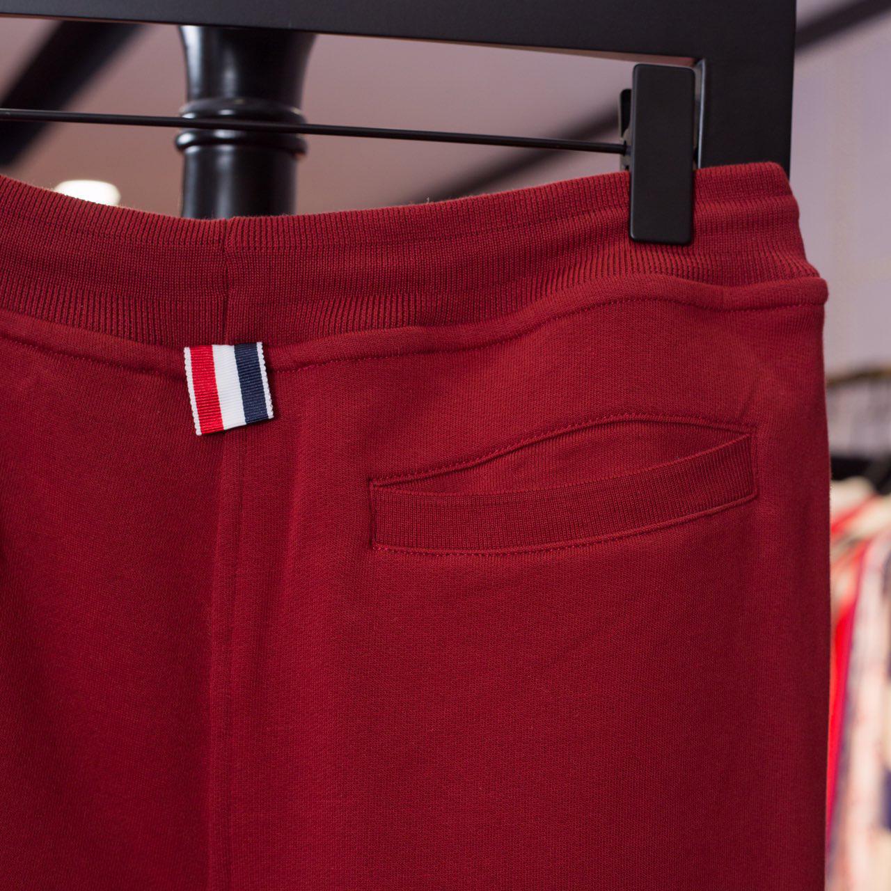 Thom Browne 4 Bar Sweatpants    TB21 - 