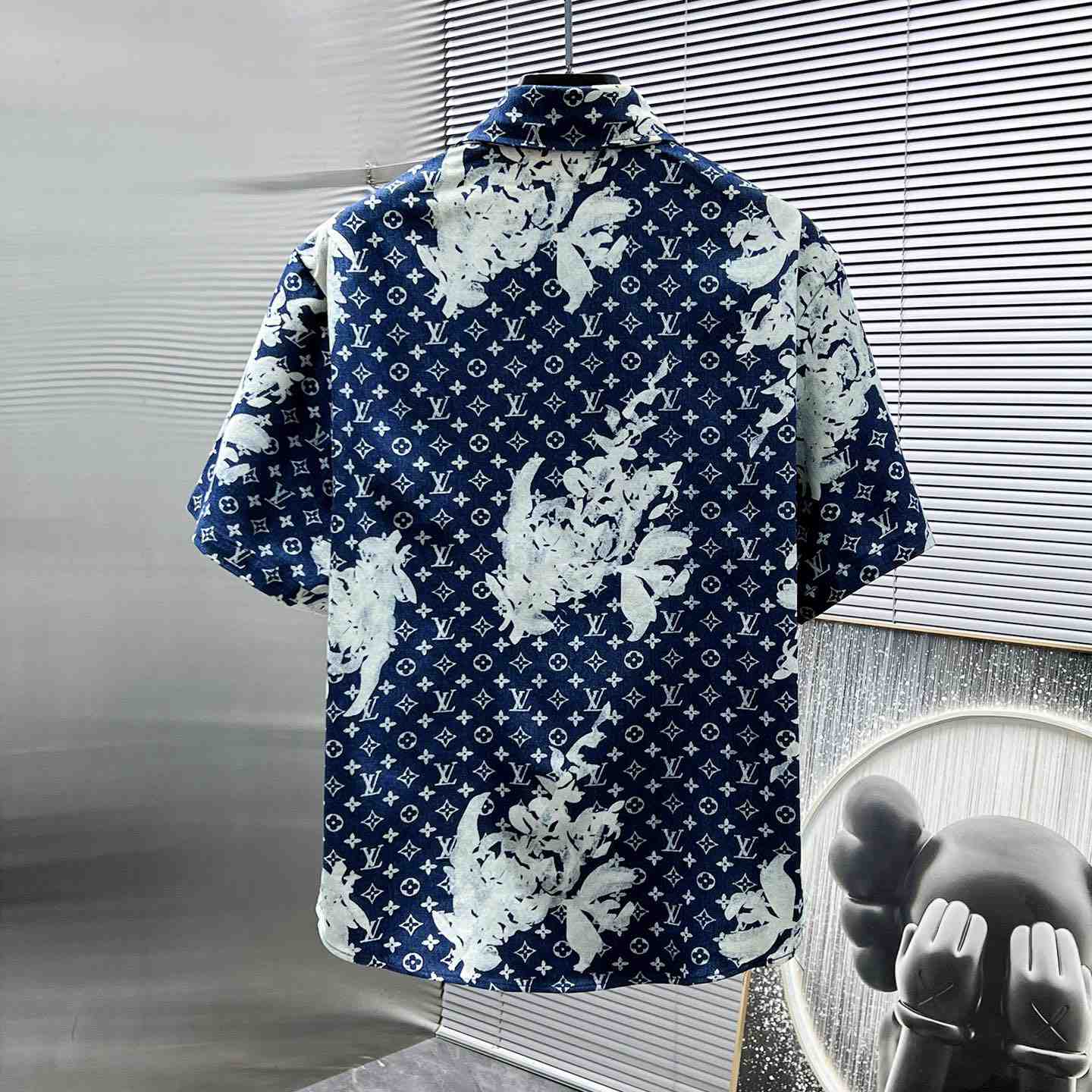 Louis Vuitton Monogram Bandana Shortsleeve Shirt  - DesignerGu