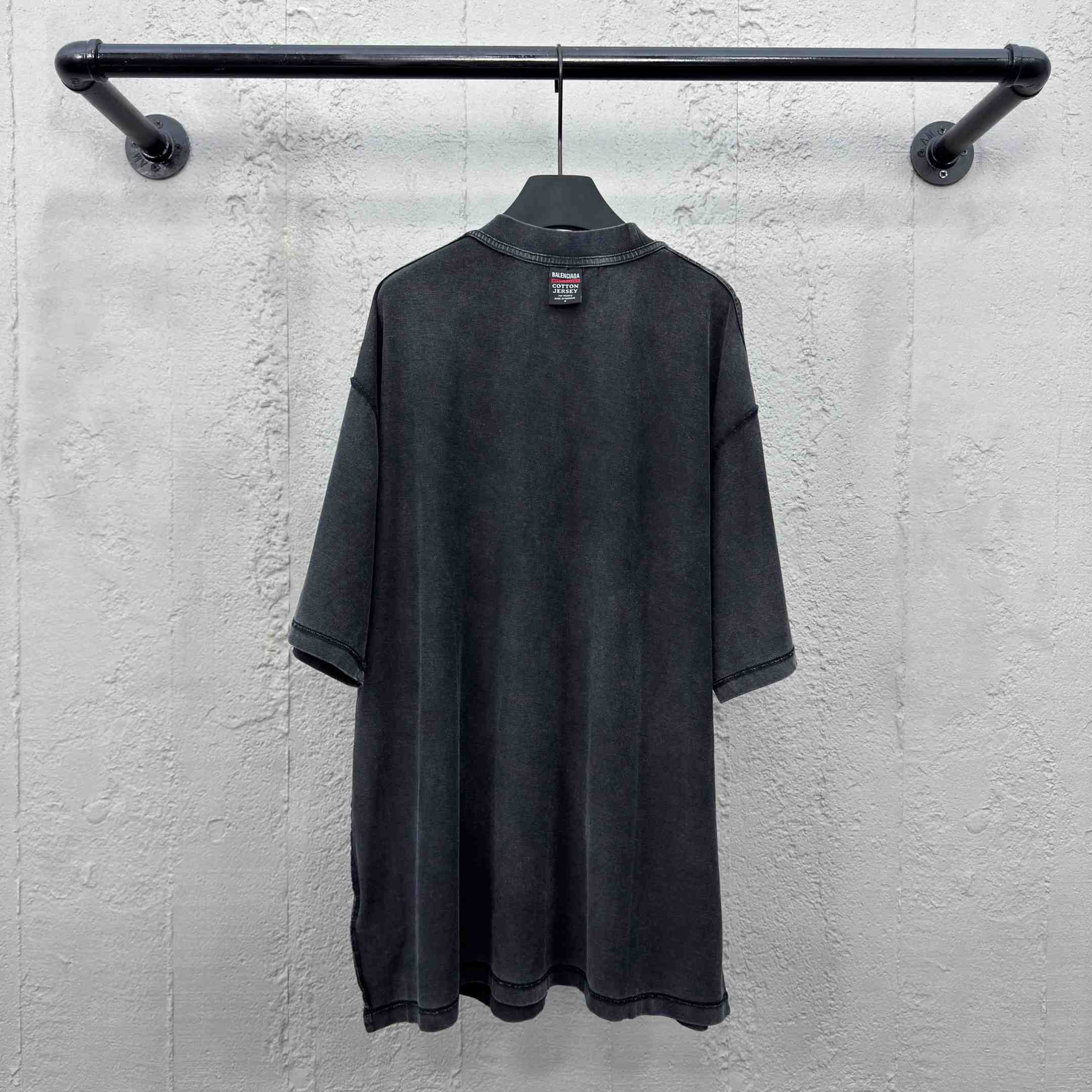 Balenciaga Metalhead Inside Out T-shirt - DesignerGu