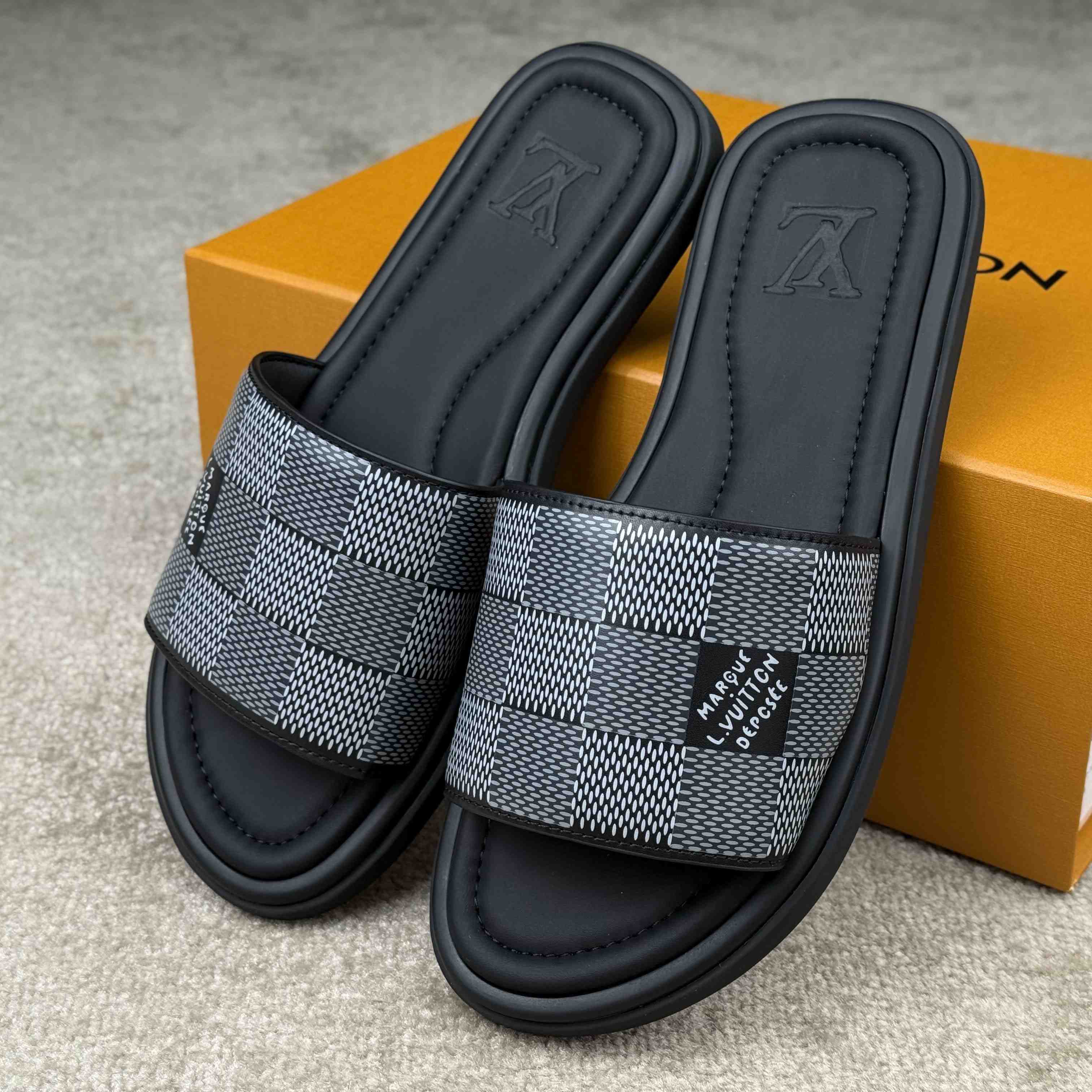 Louis Vuitton LV Venice Mule   - DesignerGu
