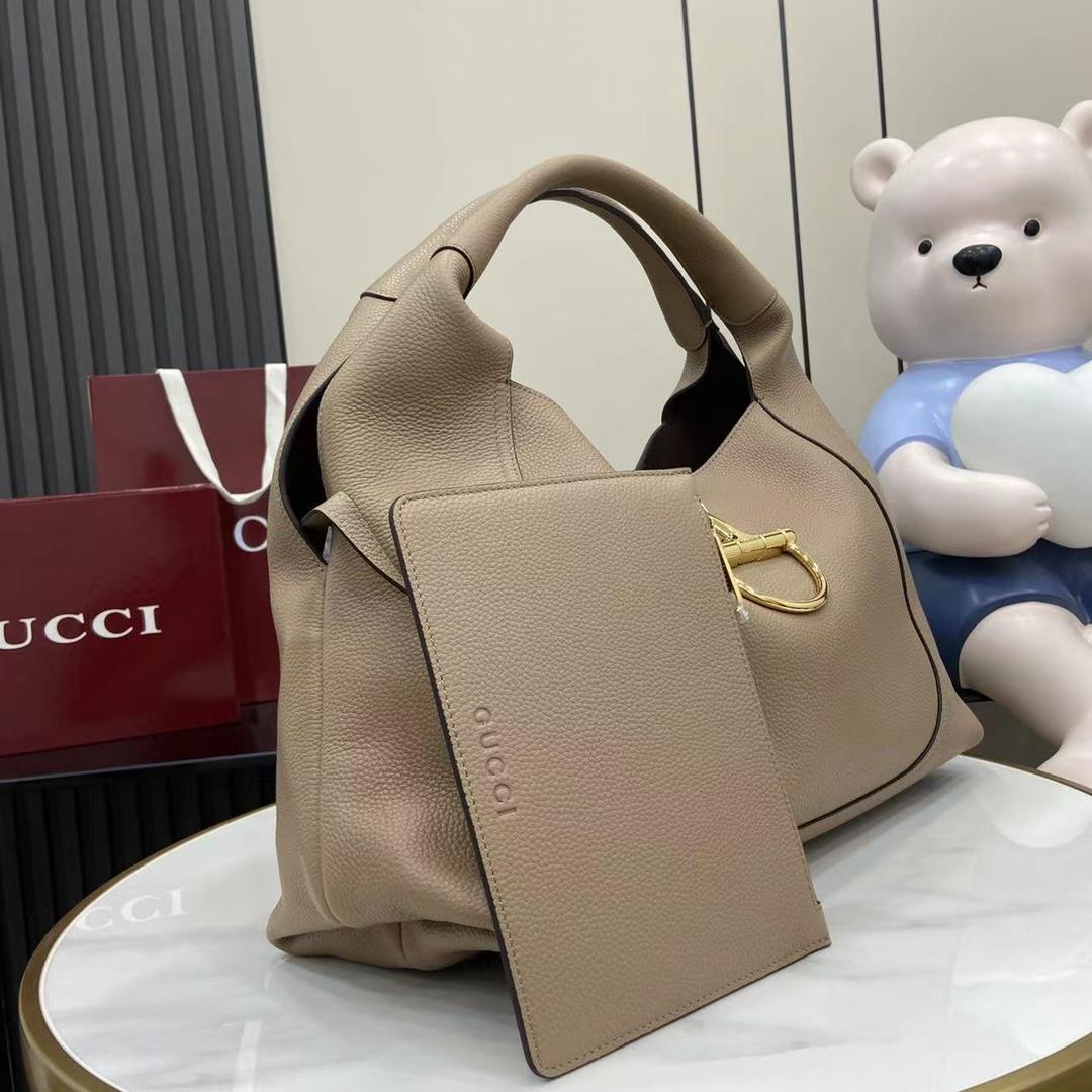 Gucci Softbit Maxi Shoulder Bag - DesignerGu