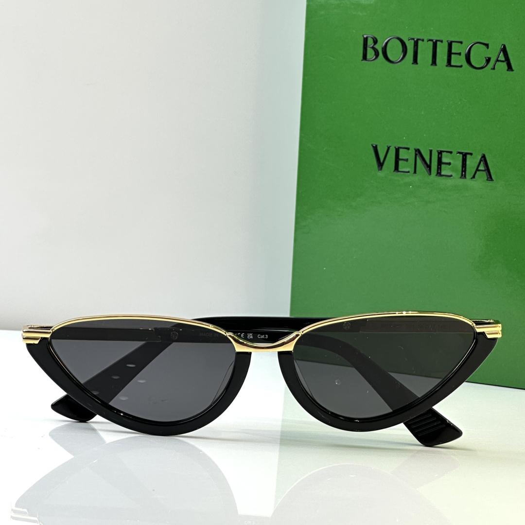 Bottega Veneta Classic Cat Eye Sunglasses   BV1346S - DesignerGu