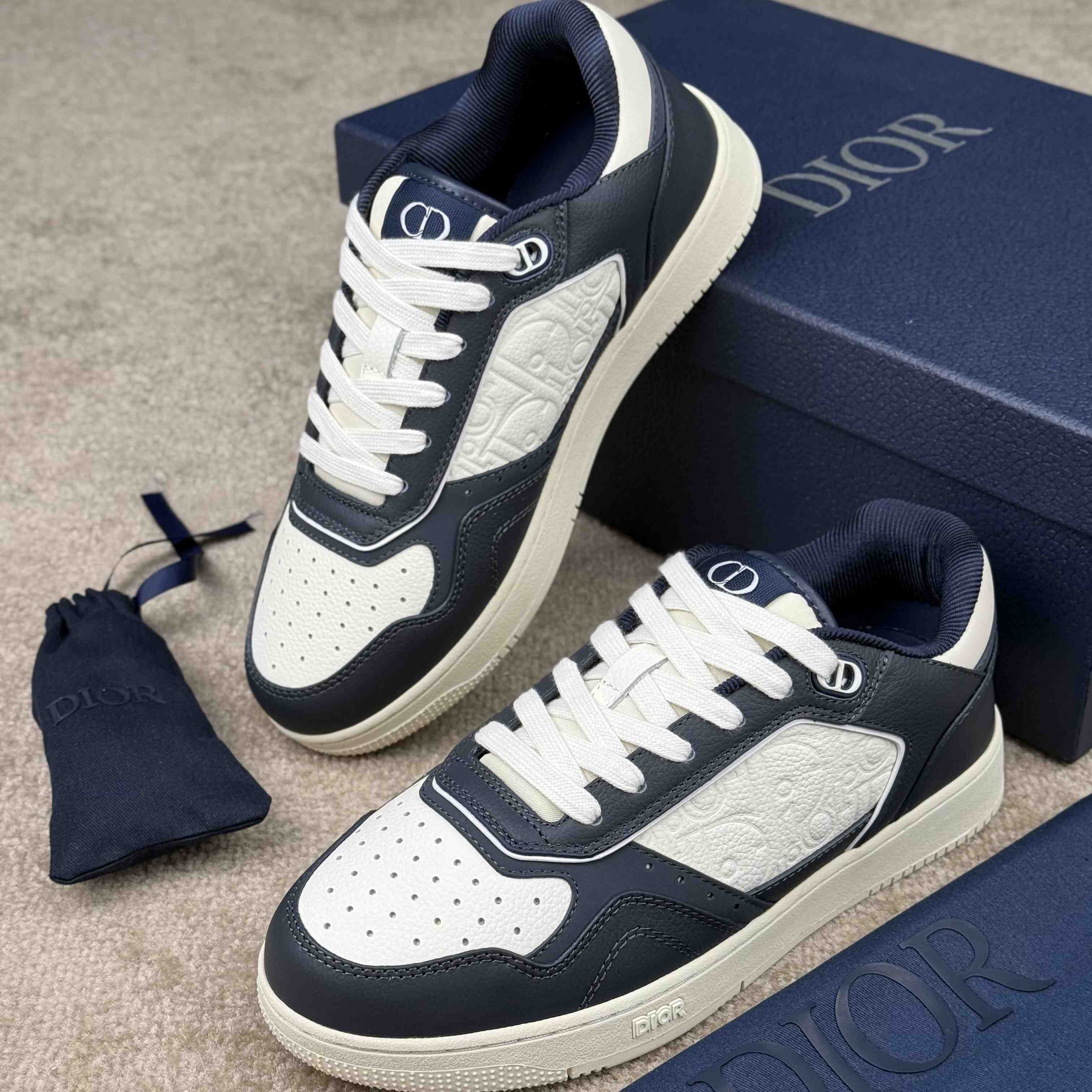 Dior B27 Uptown Low-Top Sneaker  - 