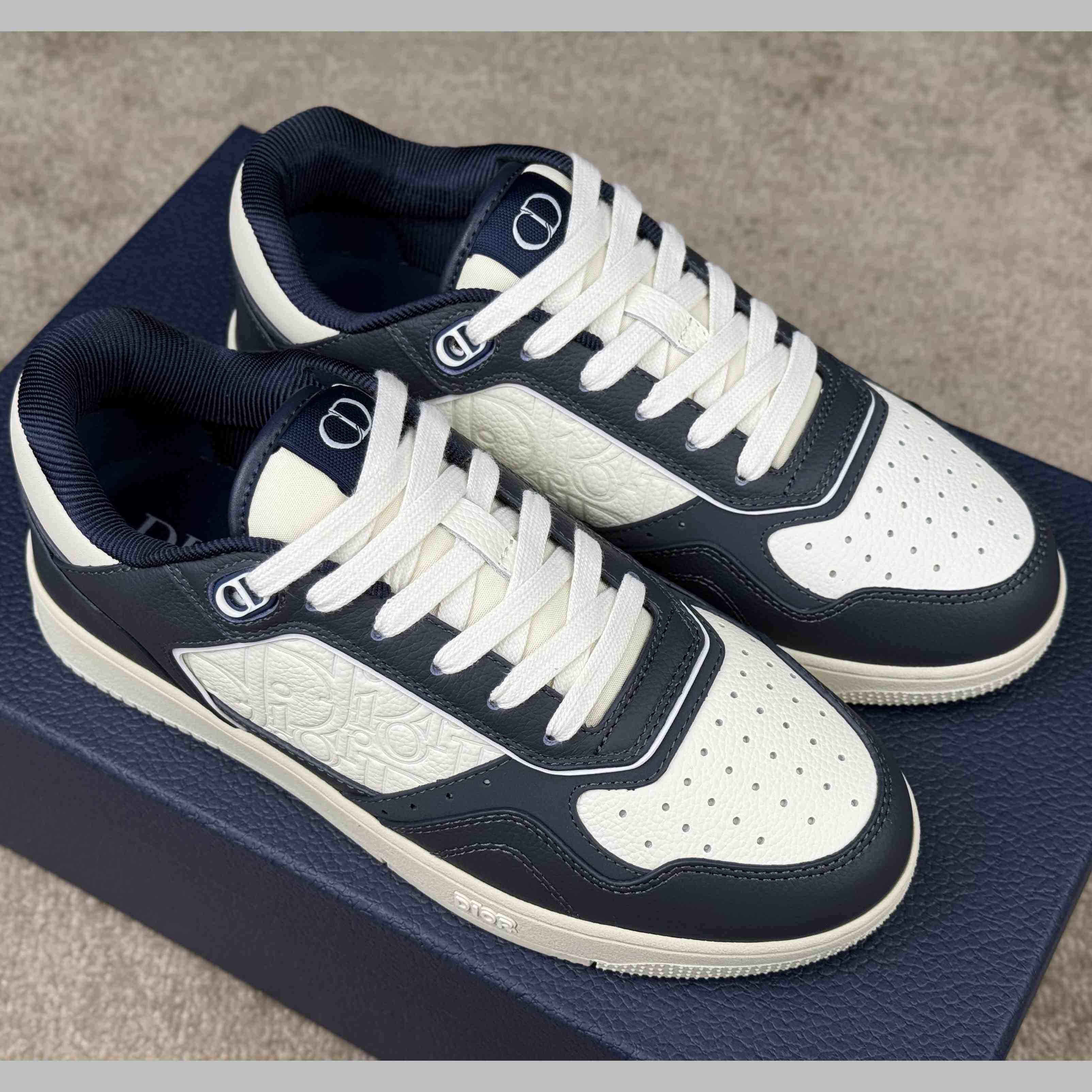 Dior B27 Uptown Low-Top Sneaker  - 