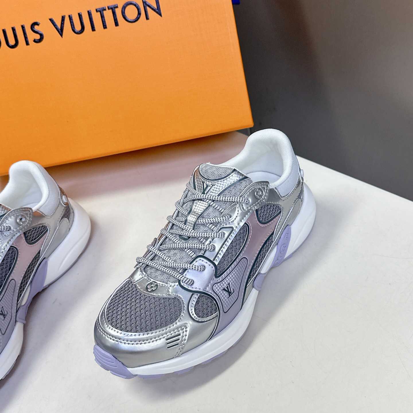 Louis Vuitton LV Olympia Sneaker   1AHOM6 - 