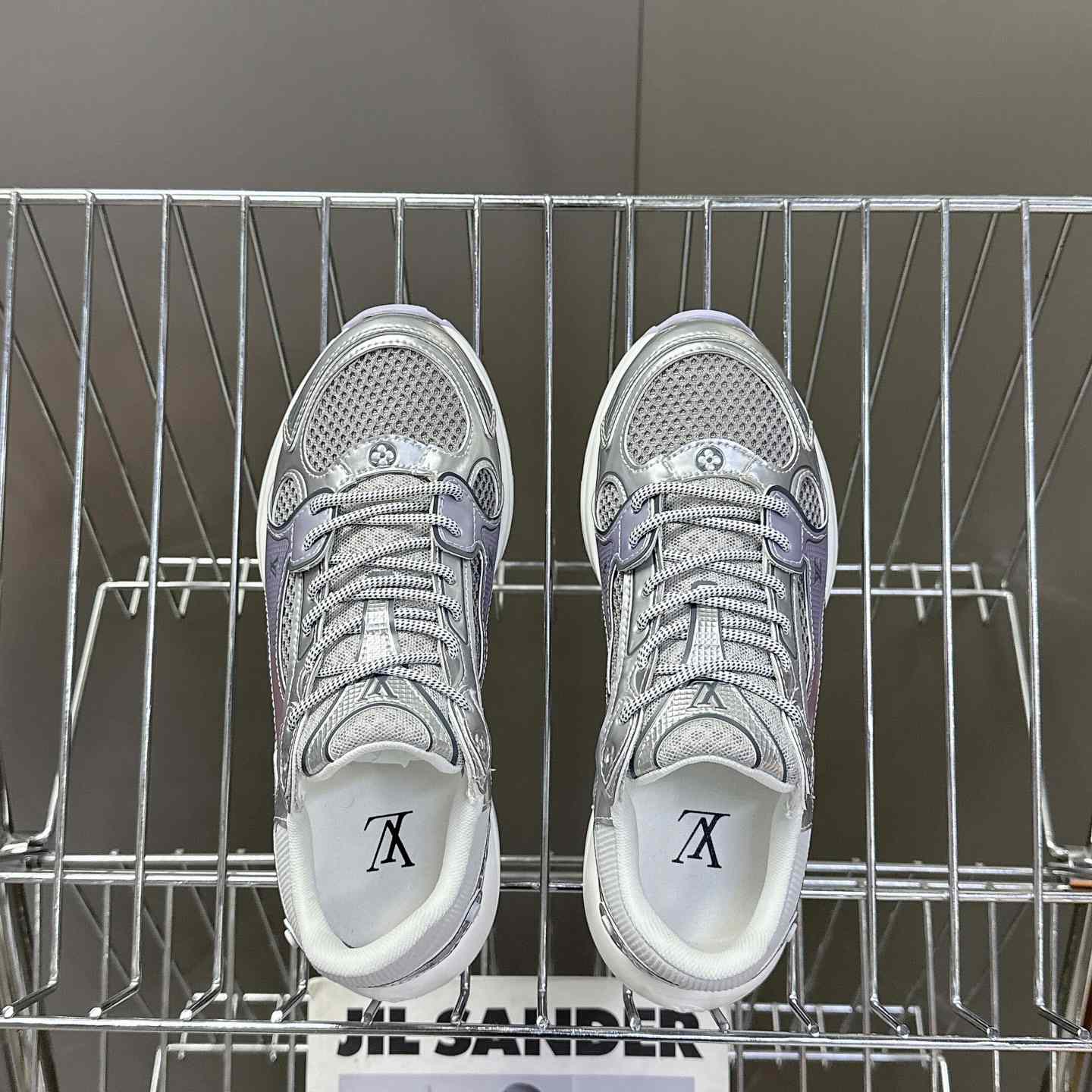 Louis Vuitton LV Olympia Sneaker   1AHOM6 - 