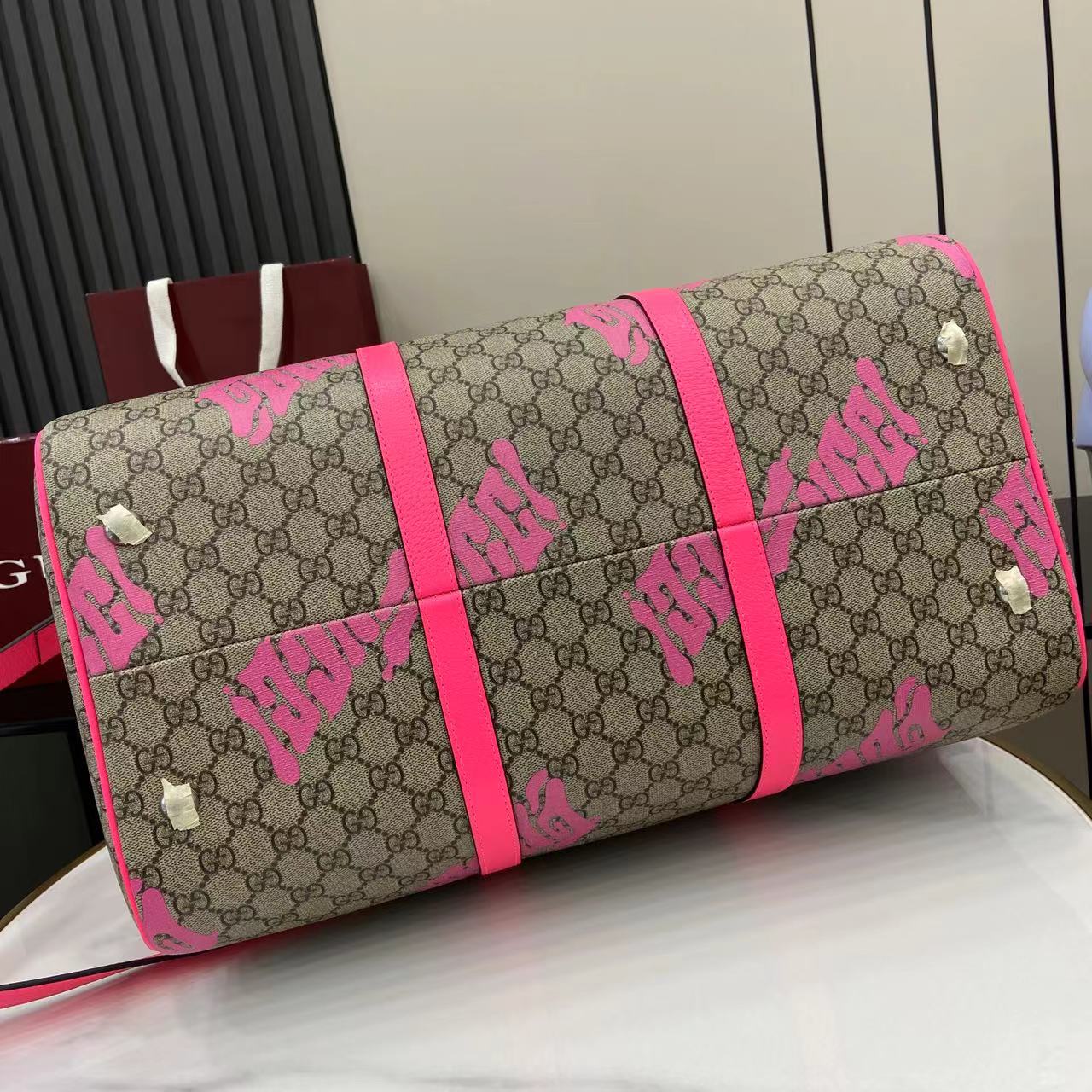 Gucci Medium Duffle Bag With Print - 
