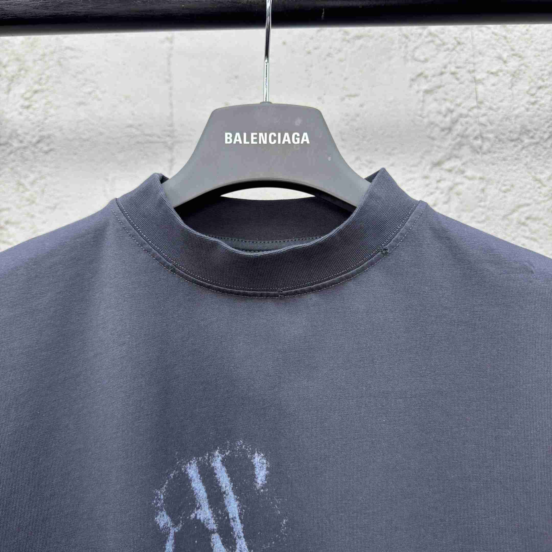 Balenciaga DIY Imprint Cropped T-Shirt In Washed Black Vintage Jersey - DesignerGu