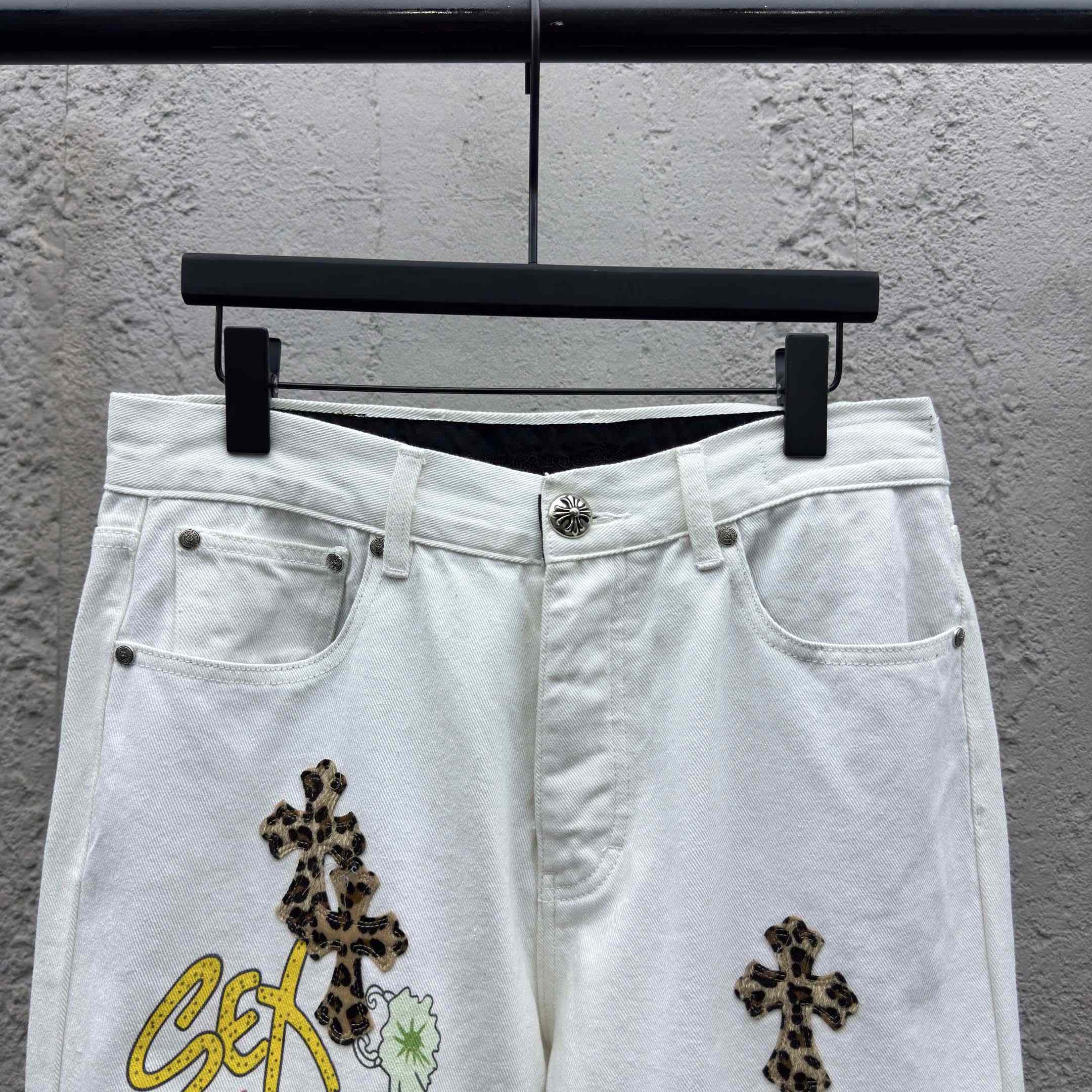 Chrome Hearts Leo Cross Jeans - DesignerGu