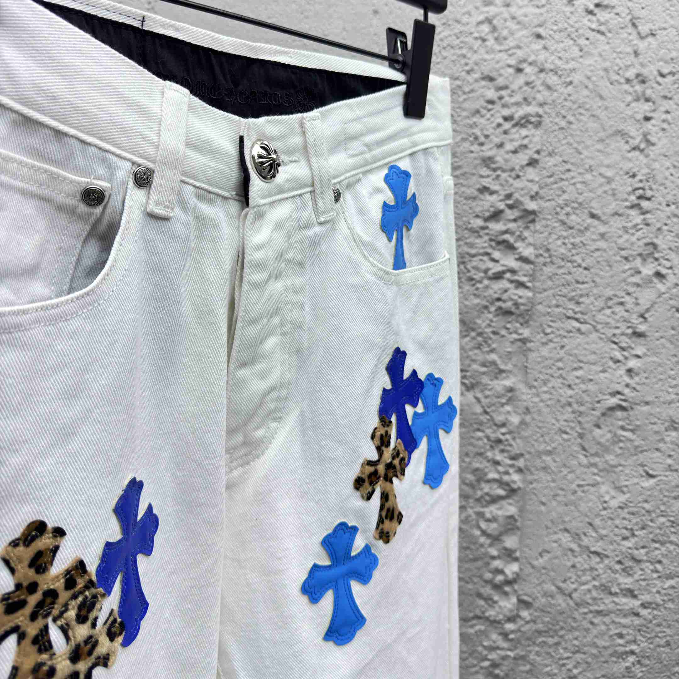 Chrome Hearts Jeans - DesignerGu