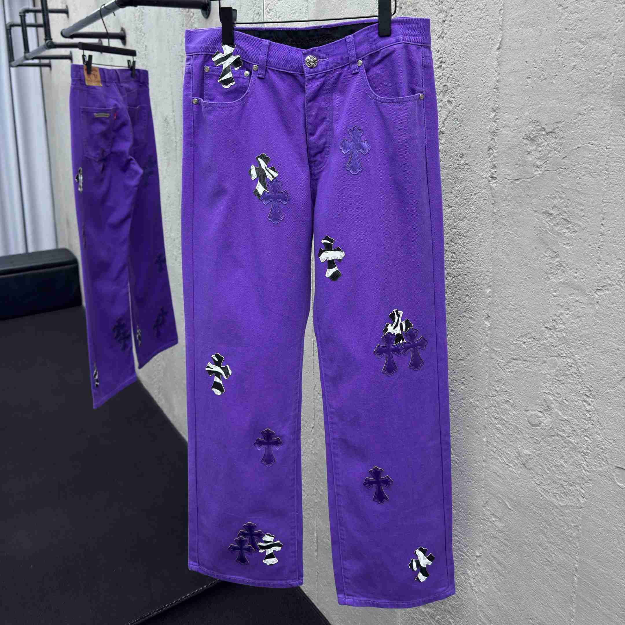 Chrome Hearts Jeans - DesignerGu