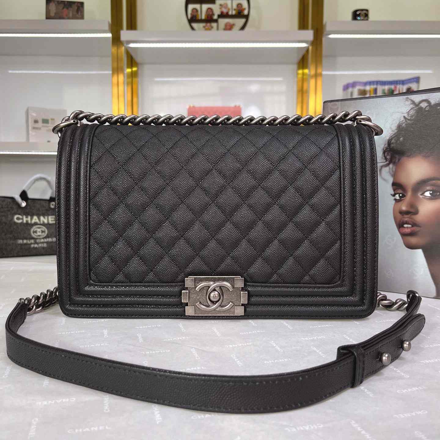 Chanel Boy Handbag  17.5×28×7.5cm   (50% Off Sale)  pb143 - DesignerGu