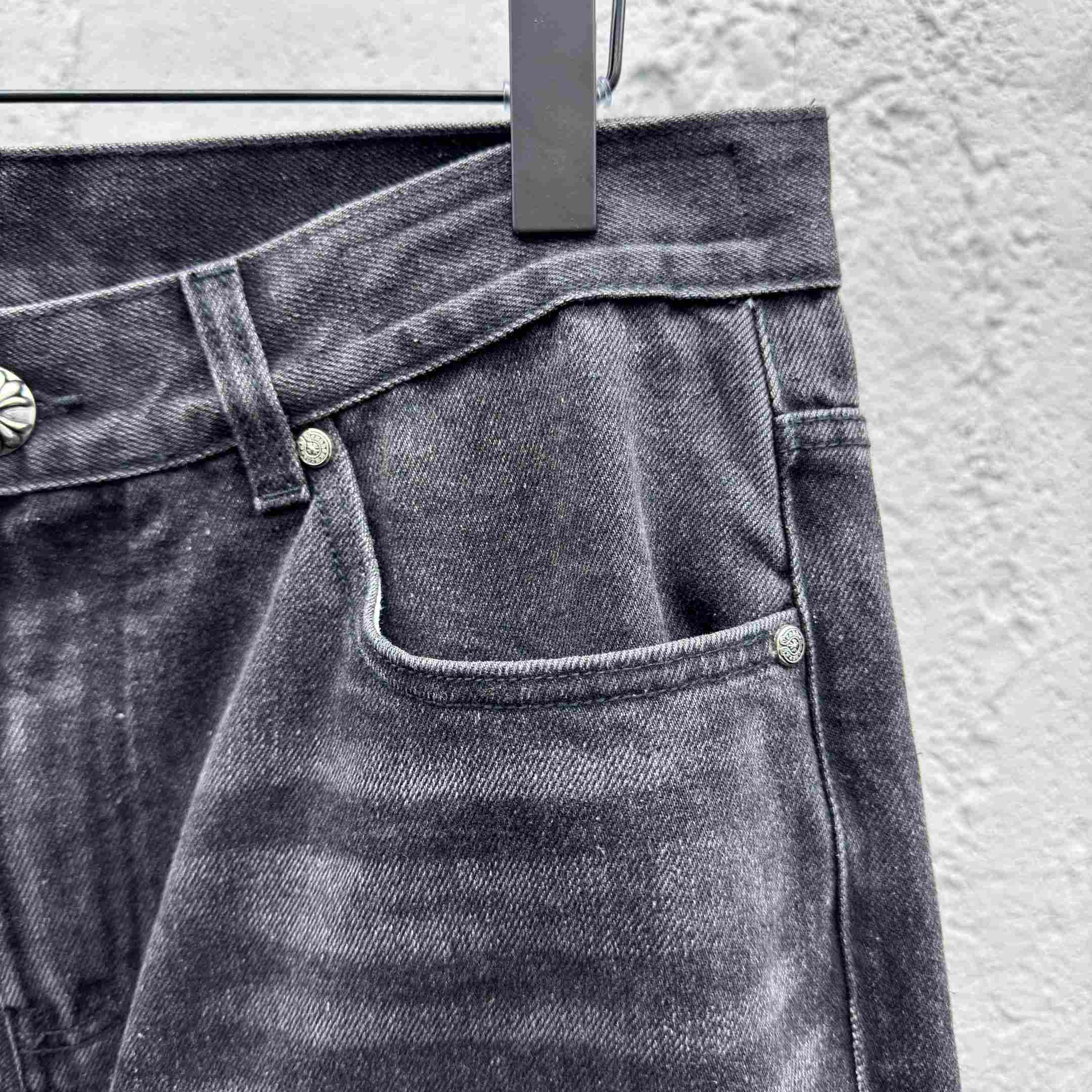 Chrome Hearts Jeans - DesignerGu