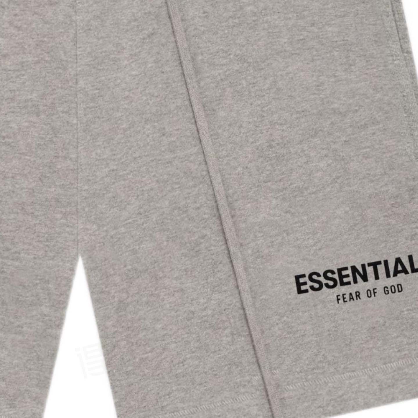 Fear of God Essentials Shorts - DesignerGu