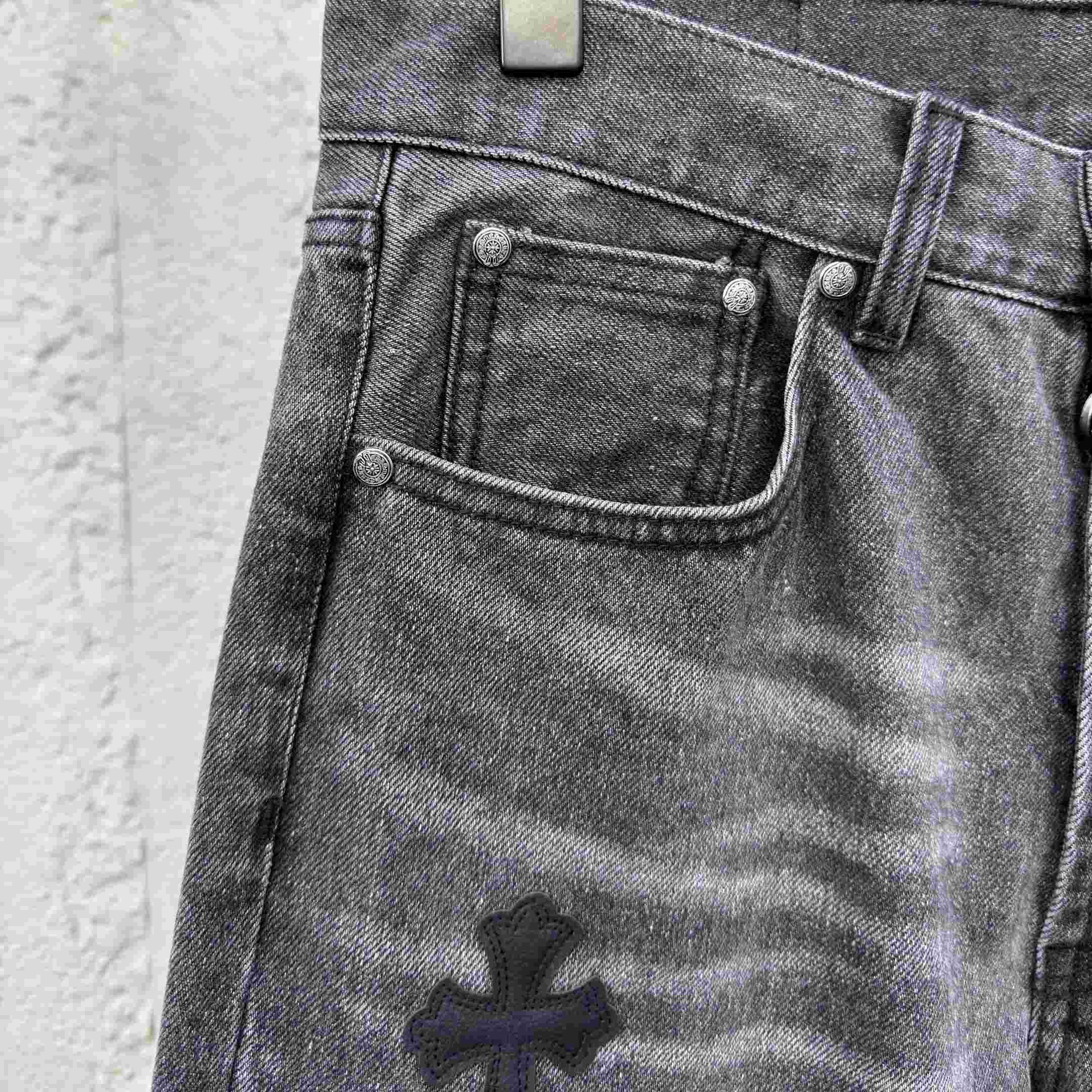 Chrome Hearts Jeans - DesignerGu
